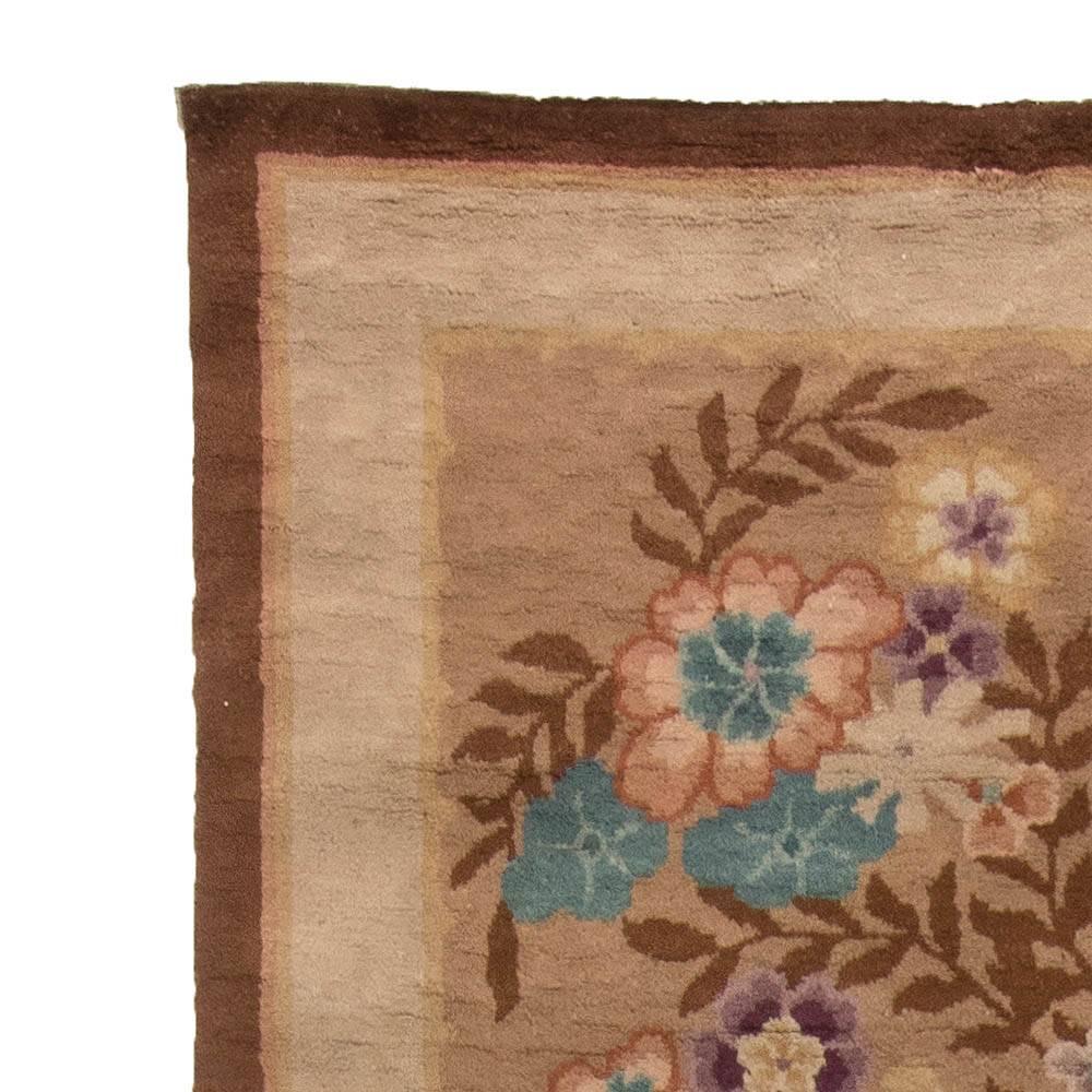 Chinois Art Deco Floral Chinese Handmade Wool Rug (tapis de laine) en vente