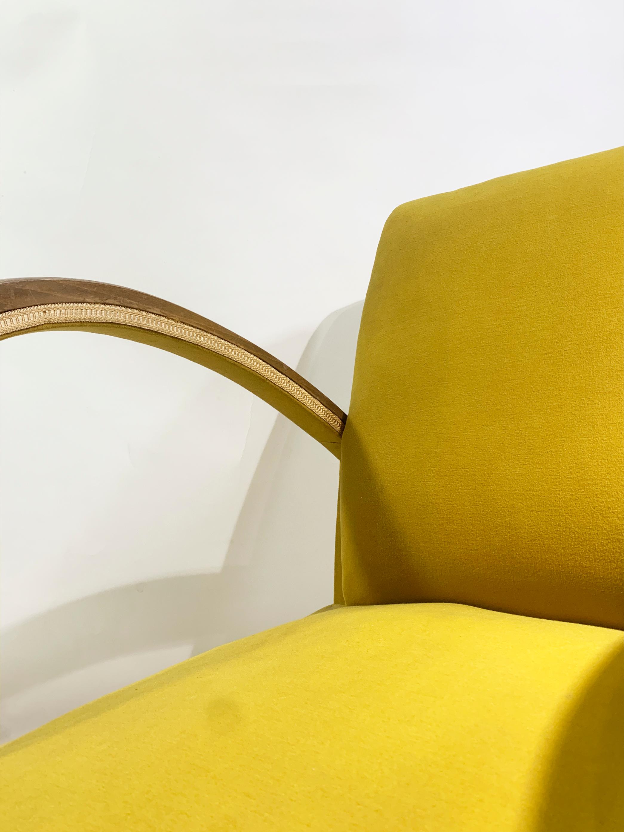 Sedia da salotto Art Deco della metà del XX secolo, in legno curvato/tessuto giallo-verde, anni '30 in vendita 4