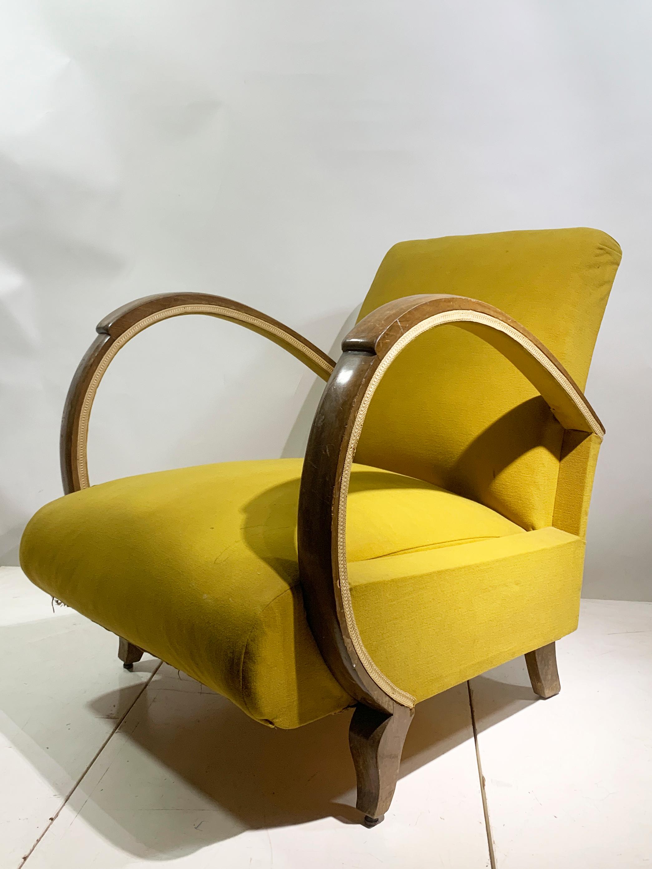 Sedia da salotto Art Deco della metà del XX secolo, in legno curvato/tessuto giallo-verde, anni '30 in vendita 5