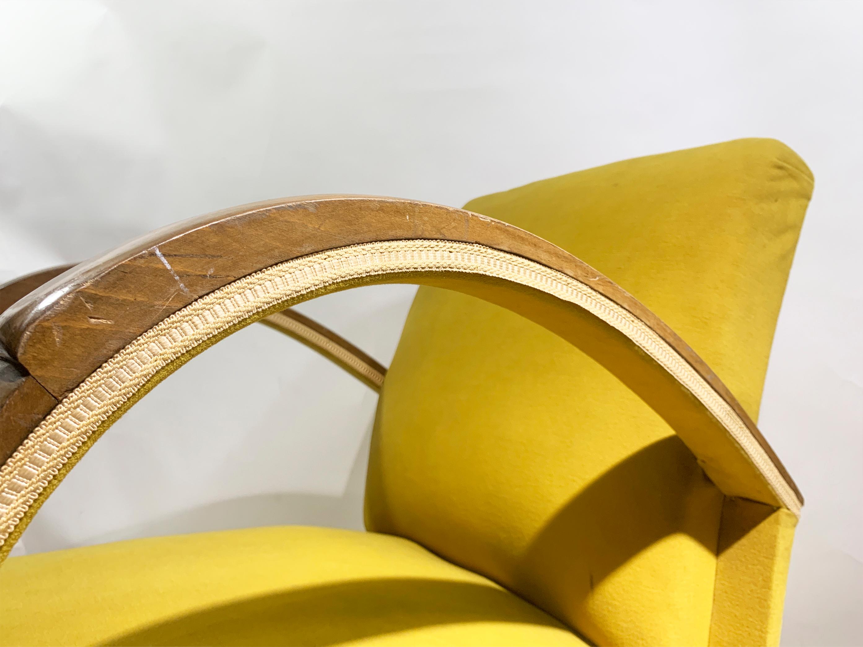Sedia da salotto Art Deco della metà del XX secolo, in legno curvato/tessuto giallo-verde, anni '30 in vendita 3