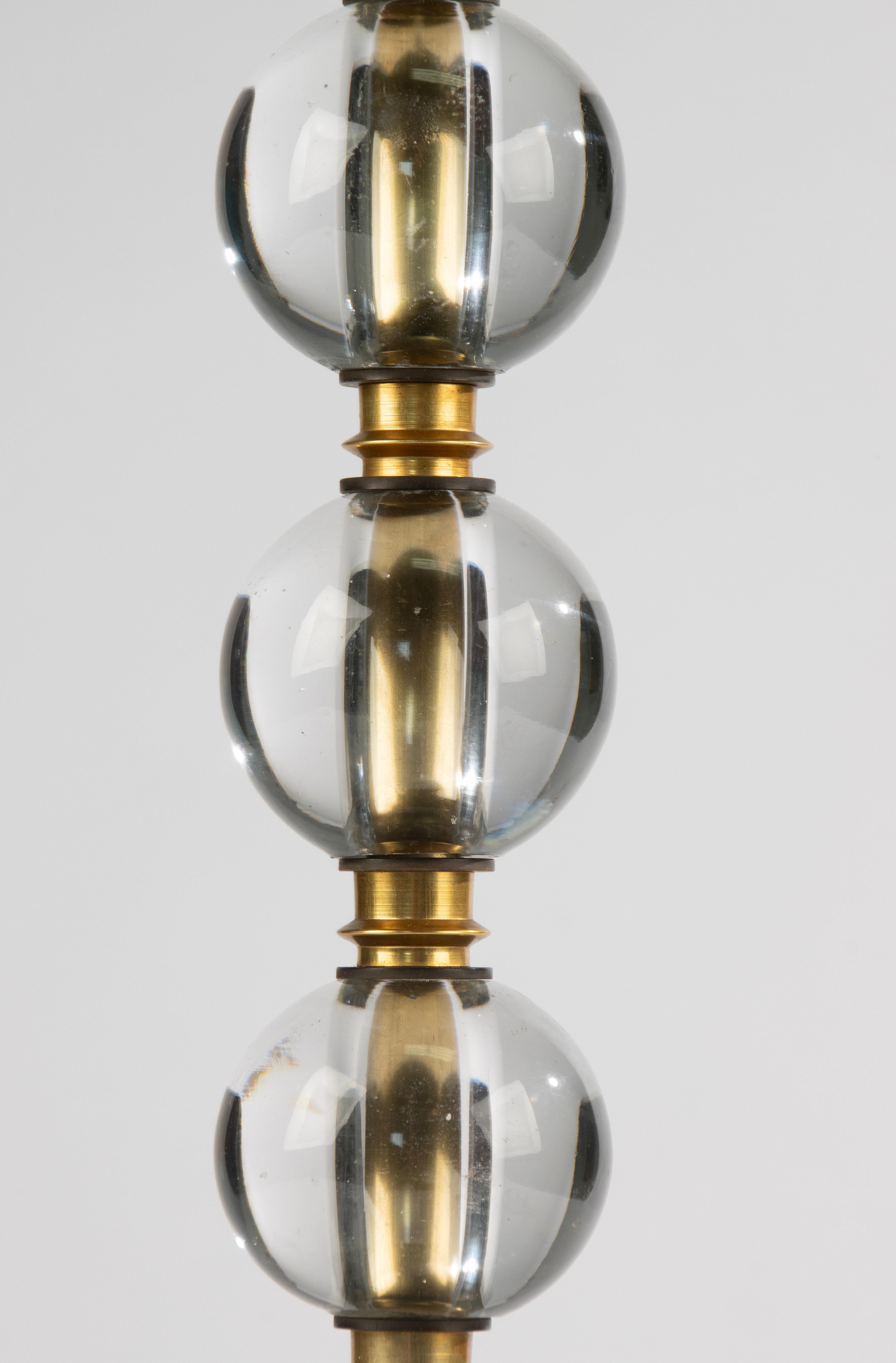 Français Lampe de table Art Déco du milieu du 20ème siècle - Balls en verre Base en métal en vente