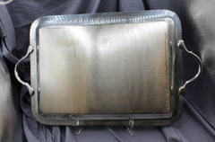 Mitte des 20. Jahrhunderts "Ashley" Teetablett aus Silberblech von A. Wilcox