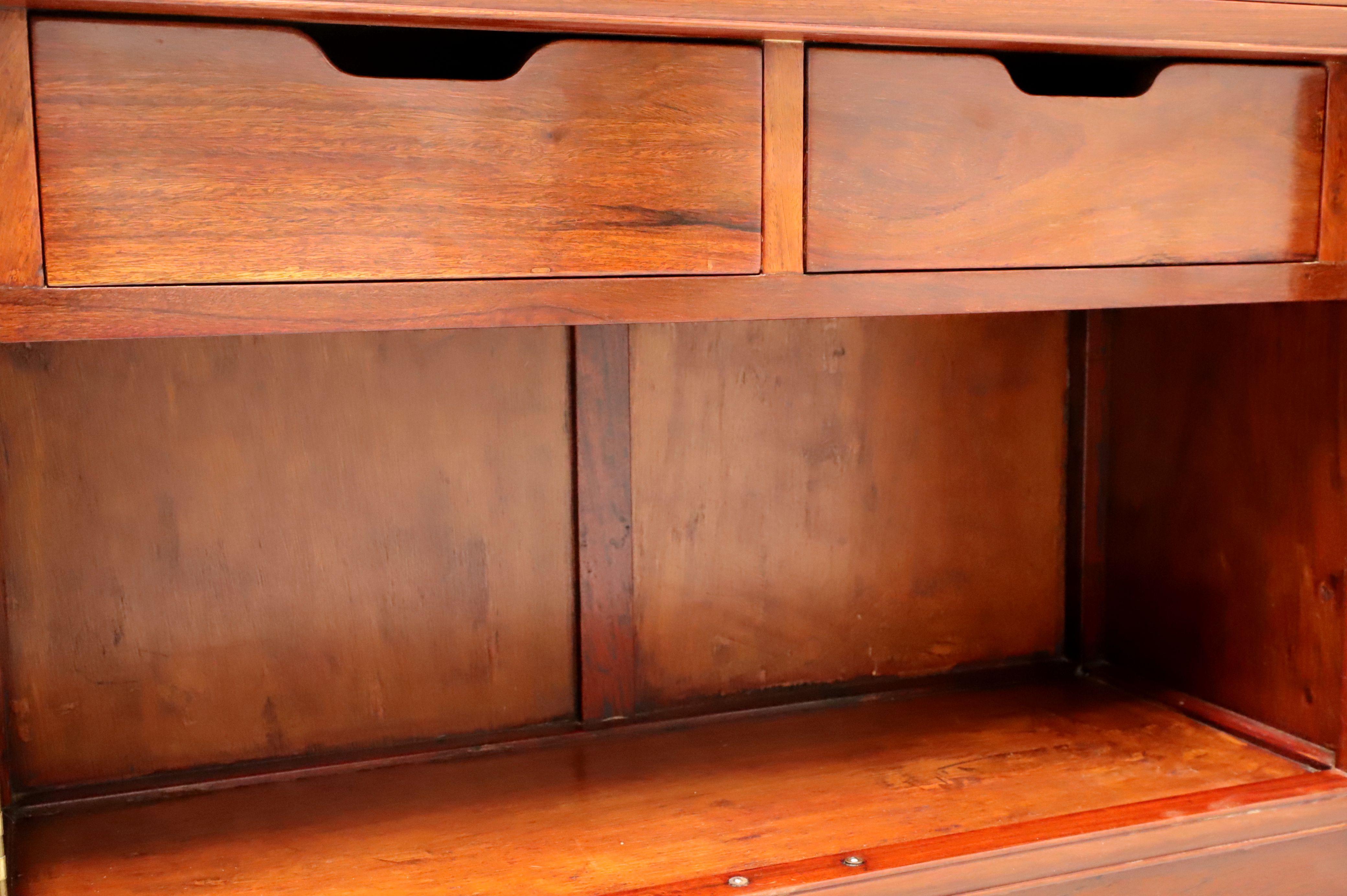 Mid 20th Century Asian Rosewood Curio Display Cabinet 3