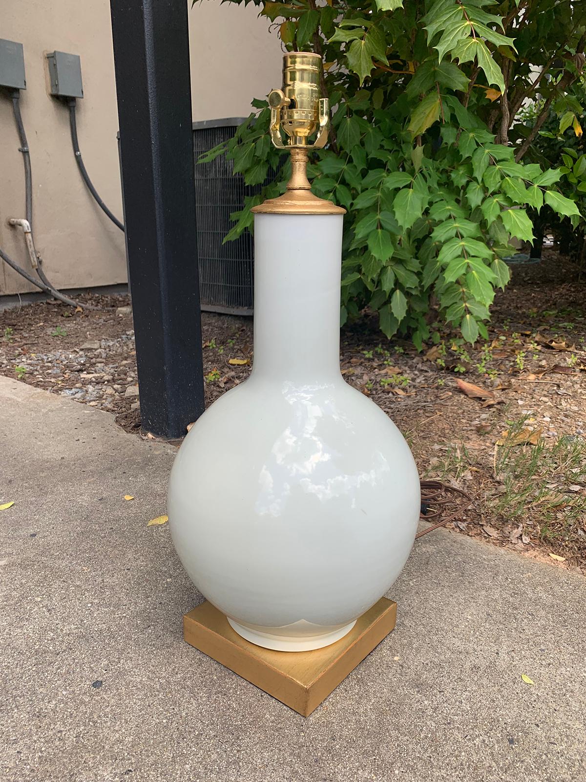 Mid-20th Century Asian White Porcelain Lamp, Custom Giltwood Base 1