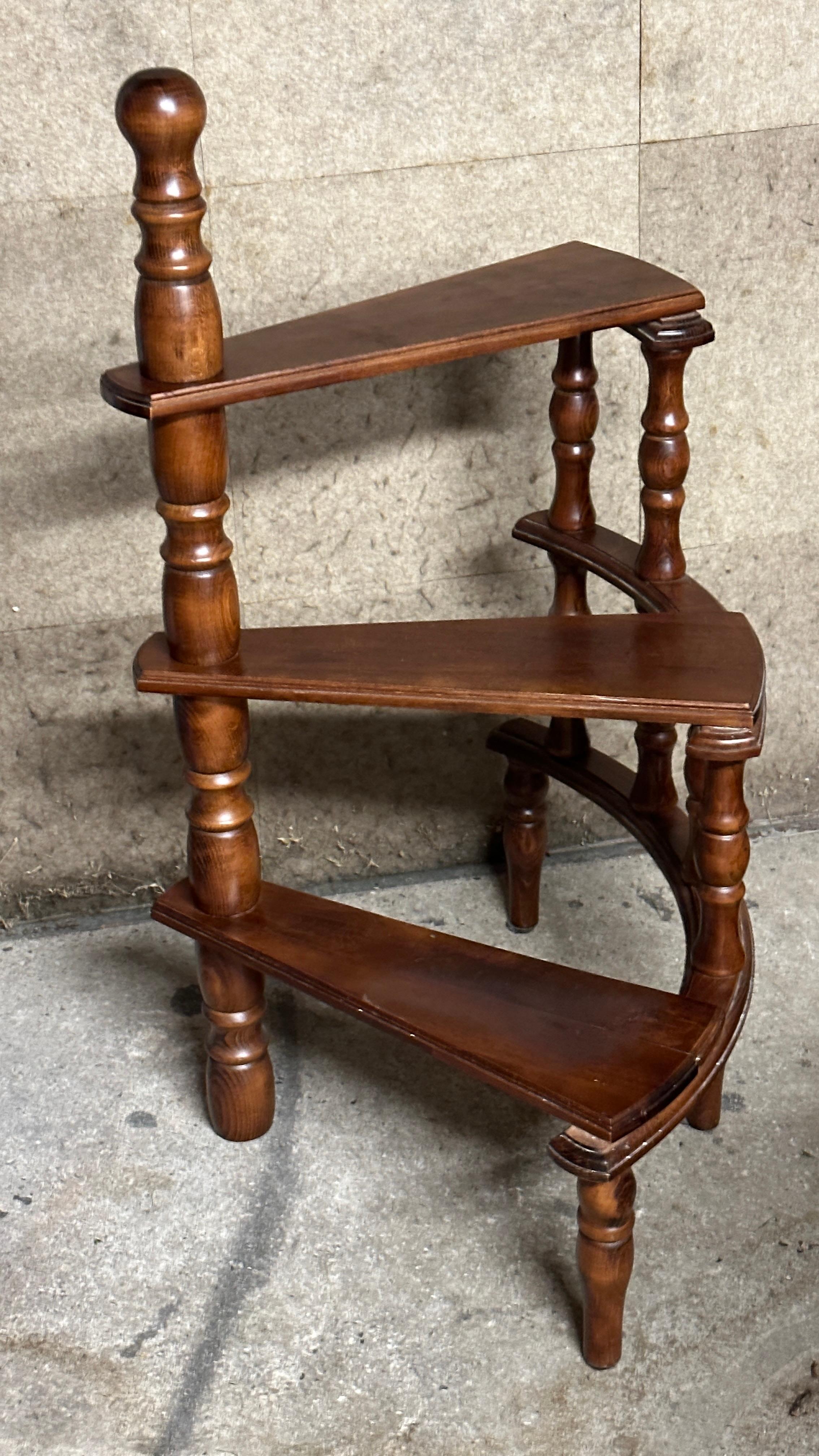 Mid-20th Century Austrian Turned Nut Wood Spiral Step Library Ladder For Sale 1
