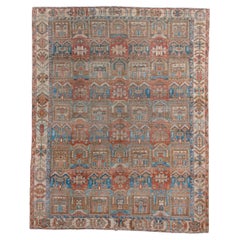 Bakhtiary della metà del XX secolo con palmette, fiori e rosette