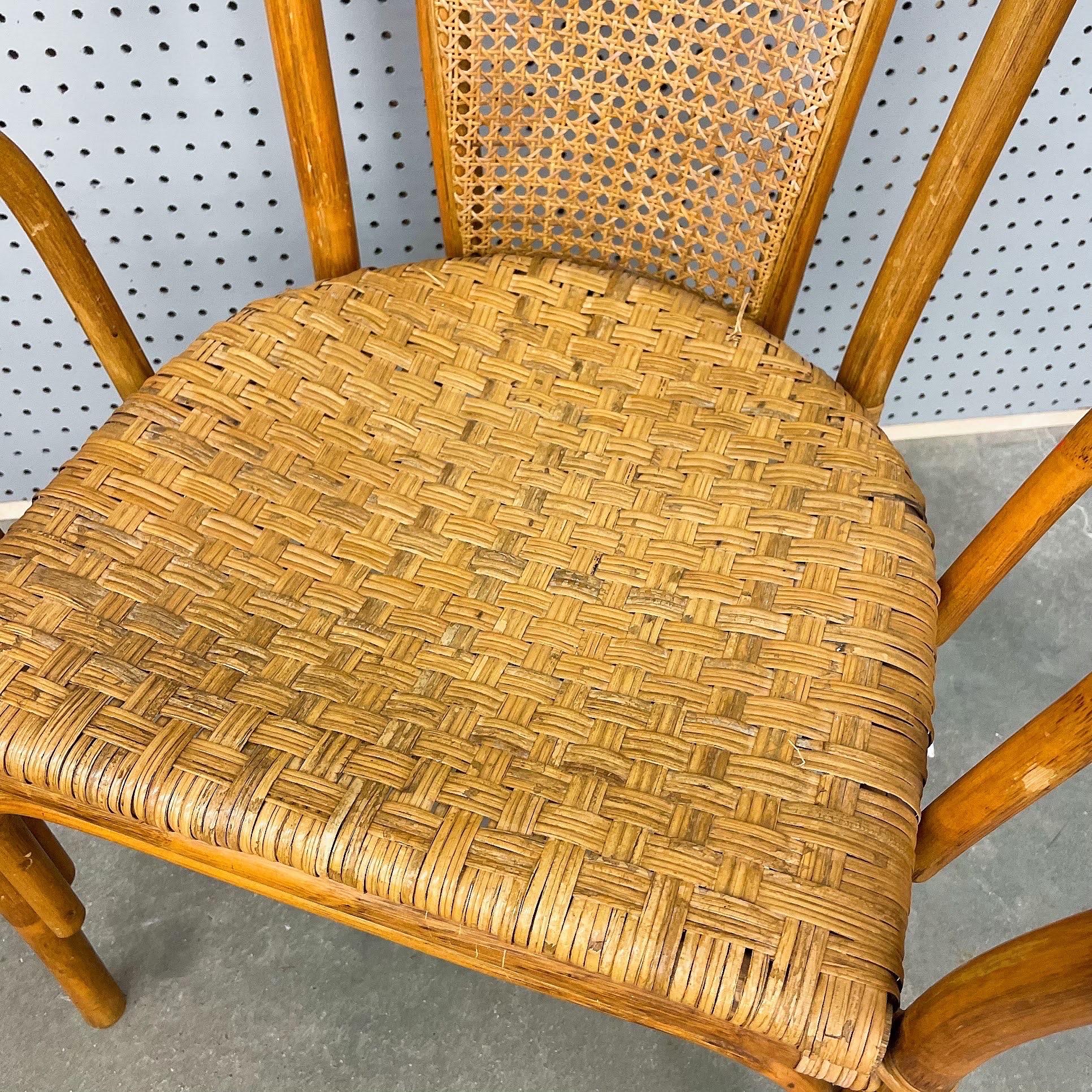 Esszimmerstühle aus Bambus und Rattan aus der Mitte des 20. Jahrhunderts mit Rohr-Intarsienrückenlehne – 4er-Set im Angebot 4