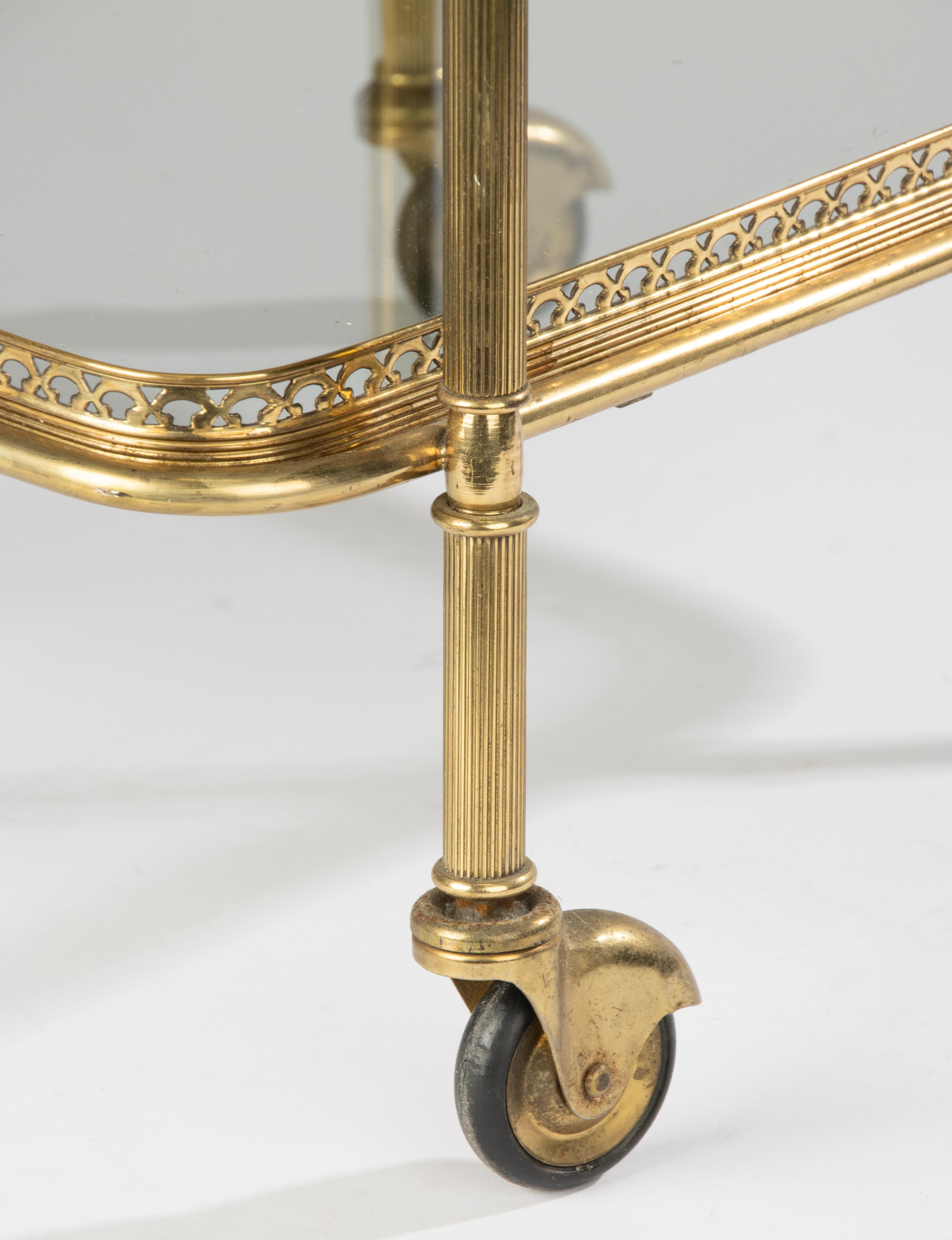 Mitte 20. Jahrhundert - Barwagen - Messing und Glas im Angebot 4