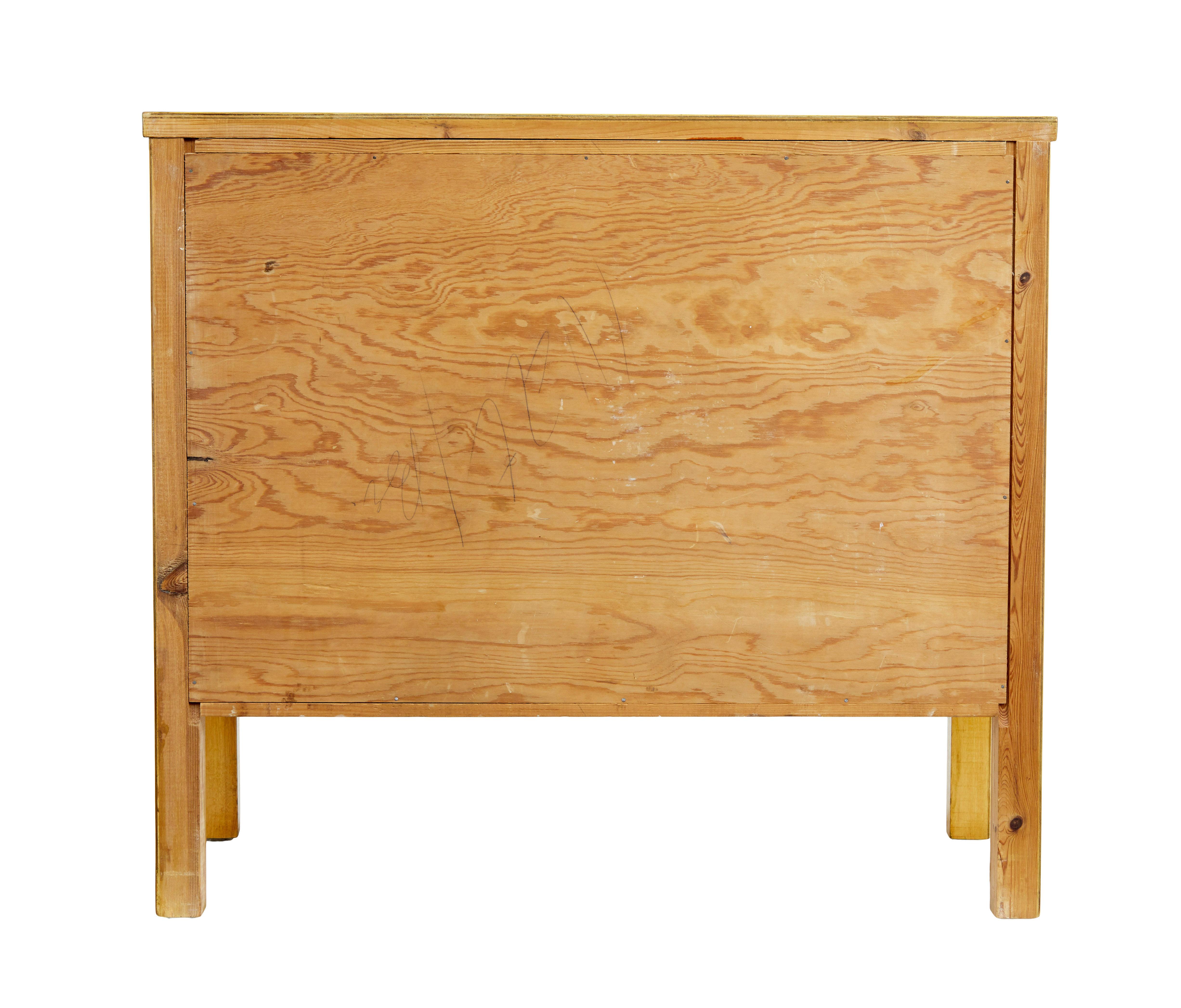 Betulla Cassettiera scandinava in betulla della metà del XX secolo in vendita