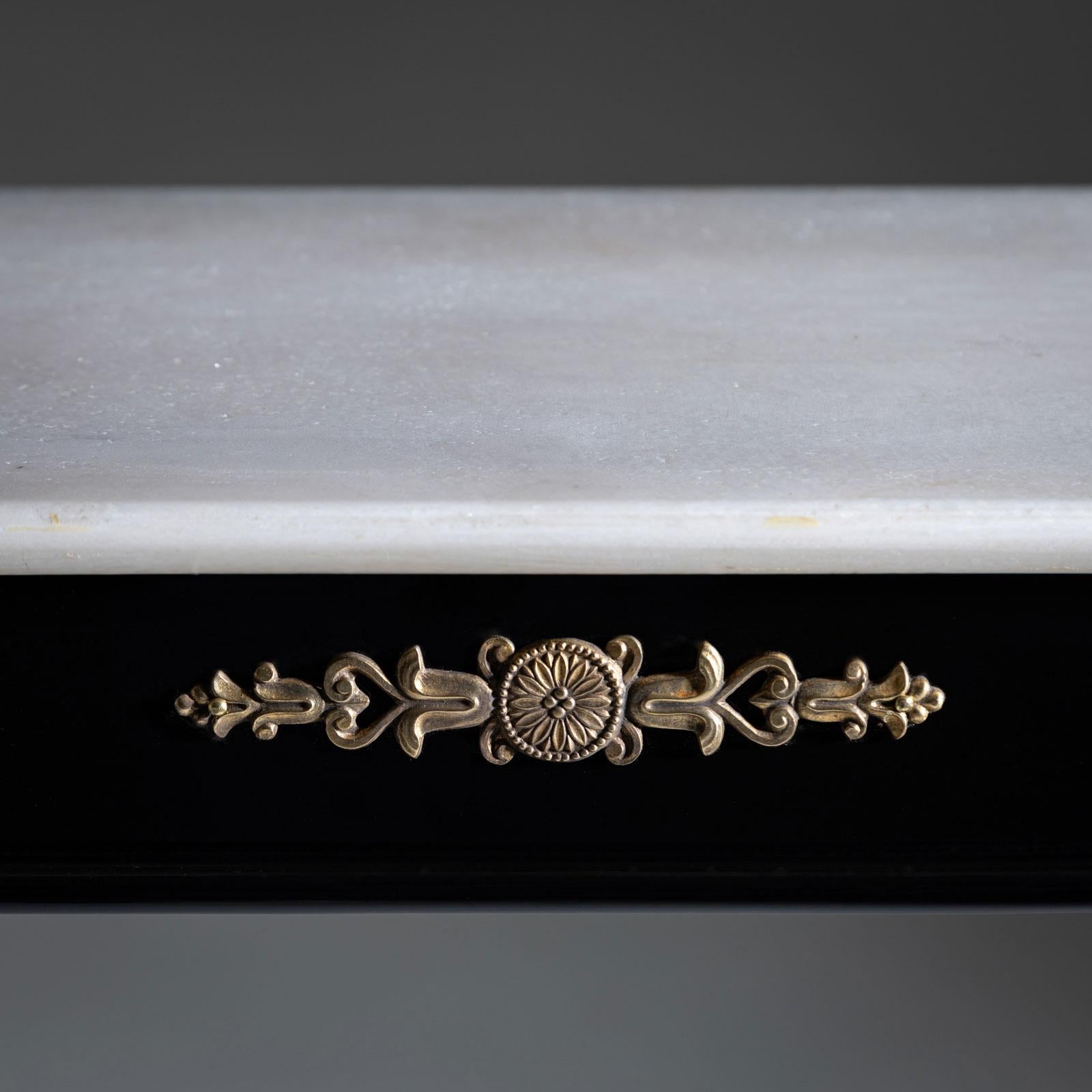 Mid-20th Century Black Console Table with White Stone Top, Italy For Sale 7