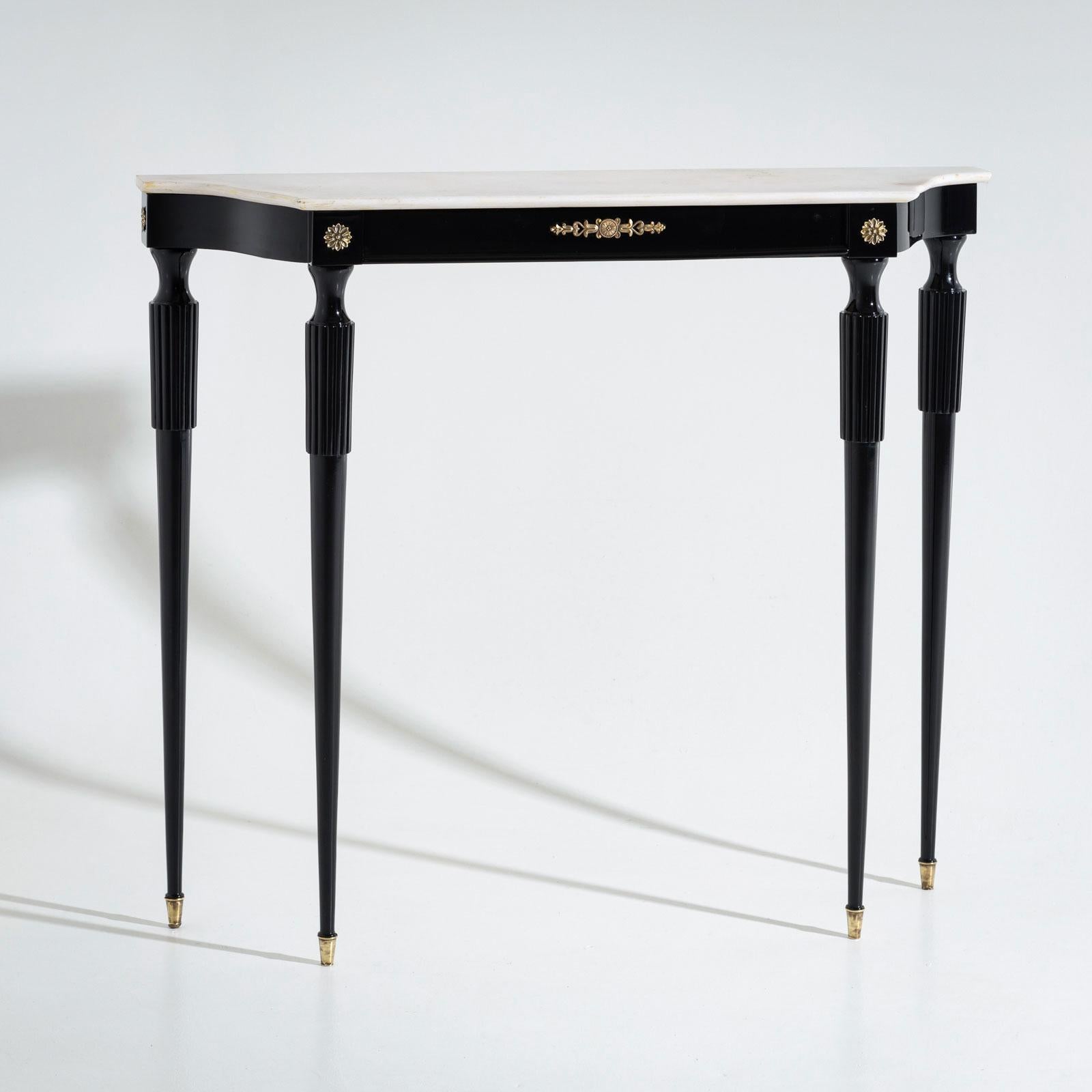 Mid-20th Century Black Console Table with White Stone Top, Italy In Good Condition For Sale In New York, NY