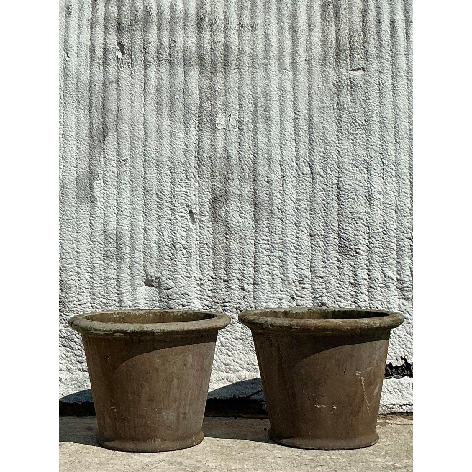 Vasi in ceramica smaltata Boho della metà del XX secolo - Una coppia In condizioni buone in vendita a west palm beach, FL