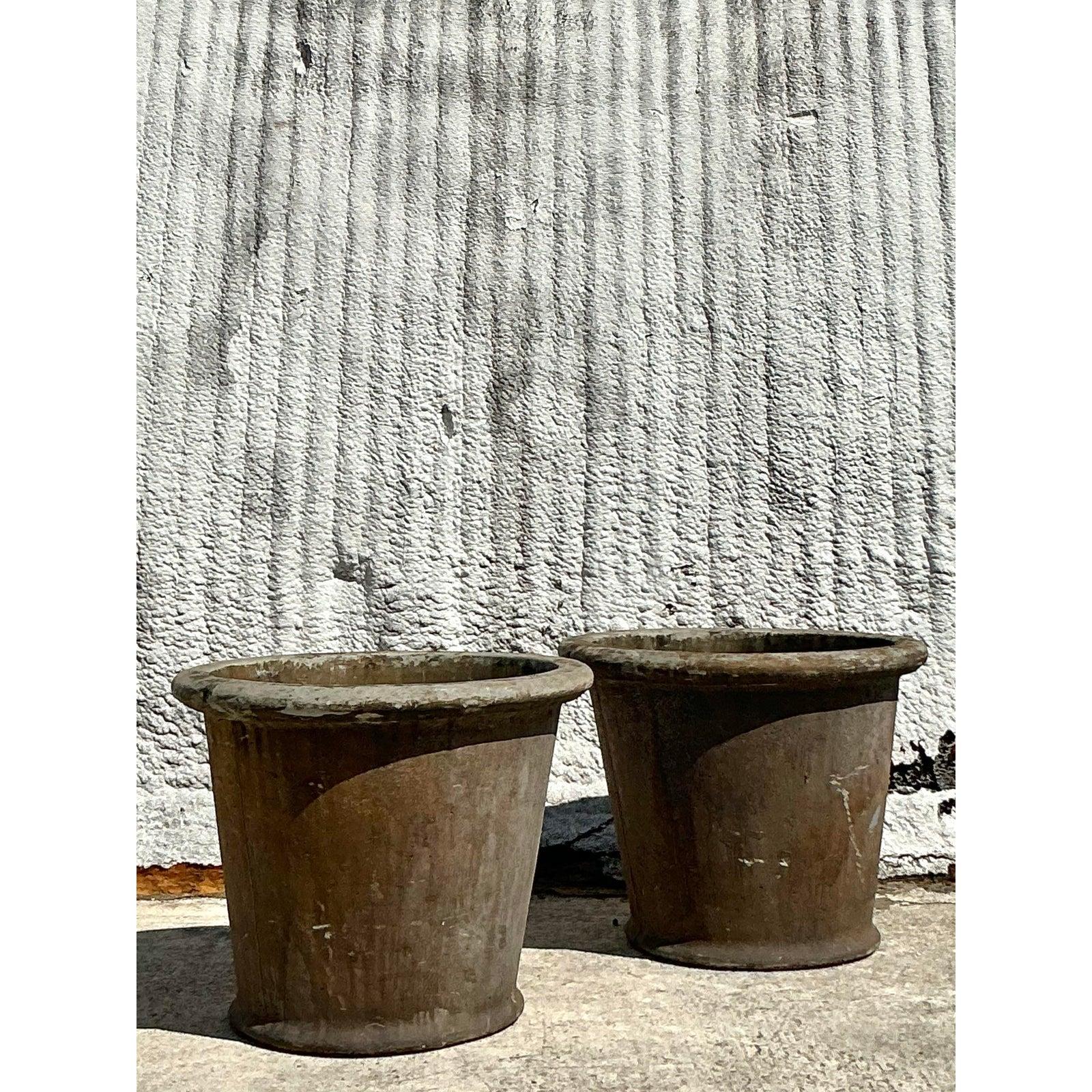 Vasi in ceramica smaltata Boho della metà del XX secolo - Una coppia in vendita 1