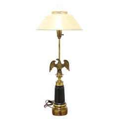 Lampe de bureau américaine en laiton avec aigle, milieu du XXe siècle