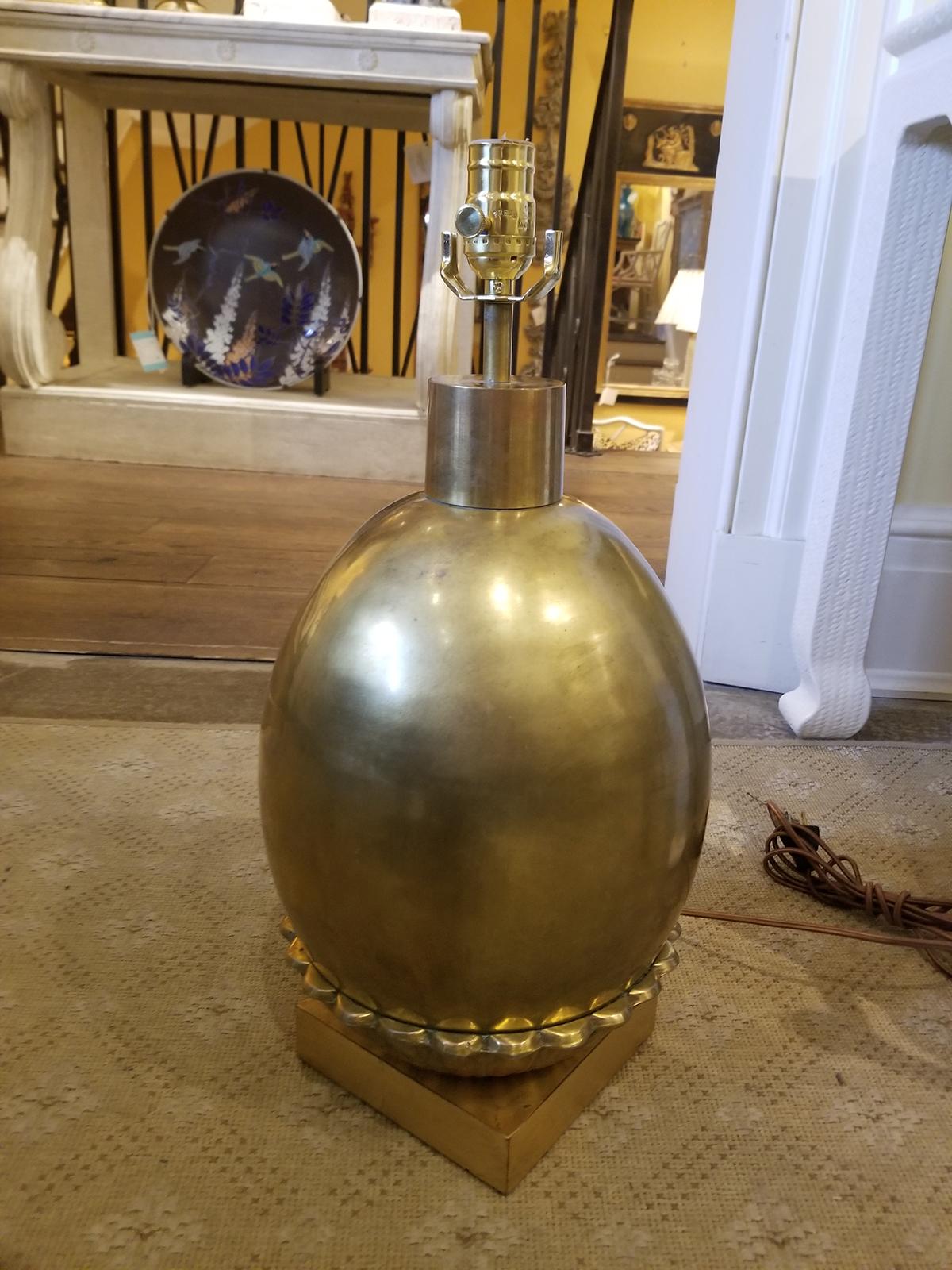 Mid-20th Century Brass Chapman Lamp, circa 1970s 2