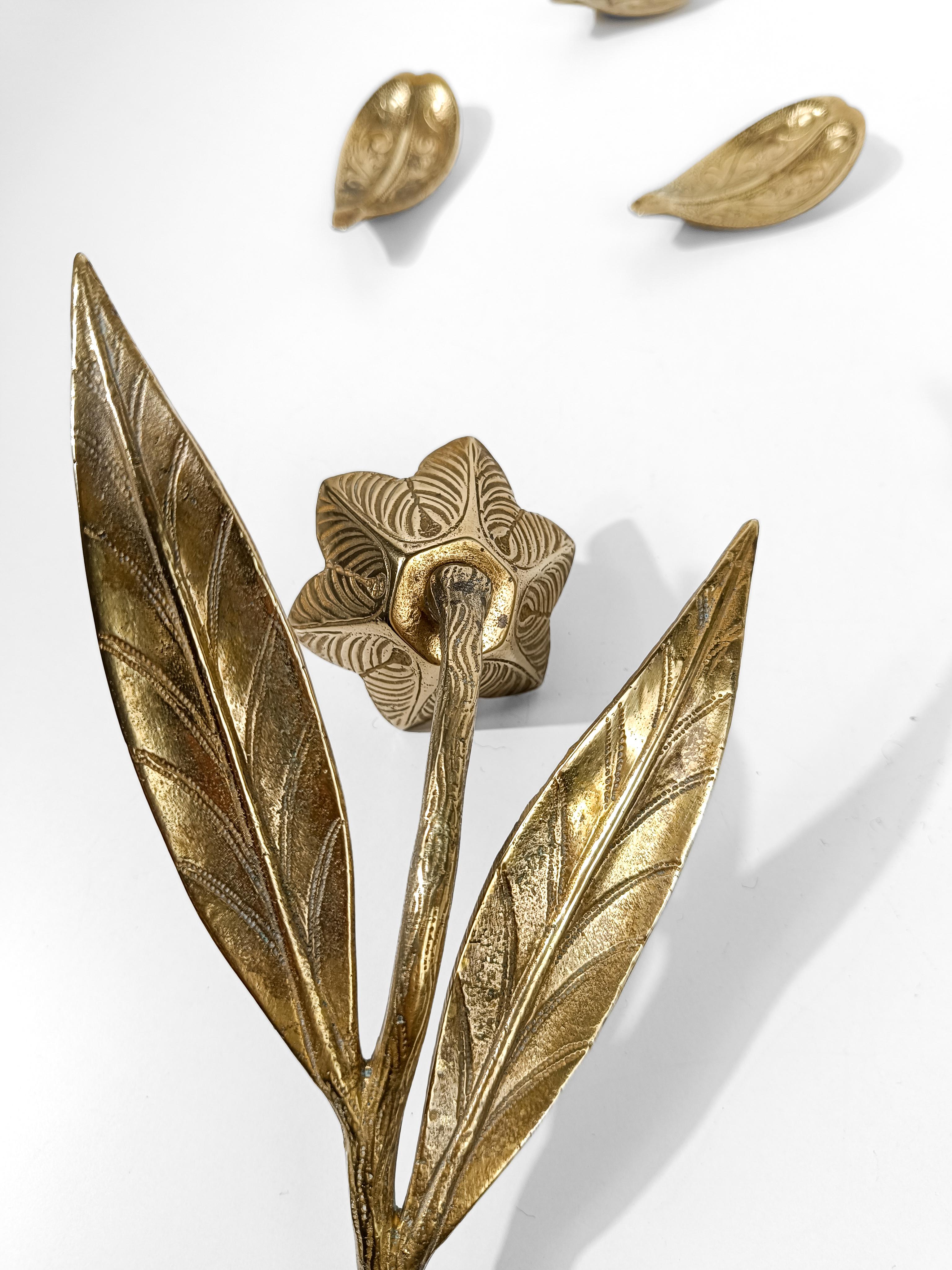 Mid 20th Century Brass Cocktail Ashtray in Flower Shape with Removable Petals 6