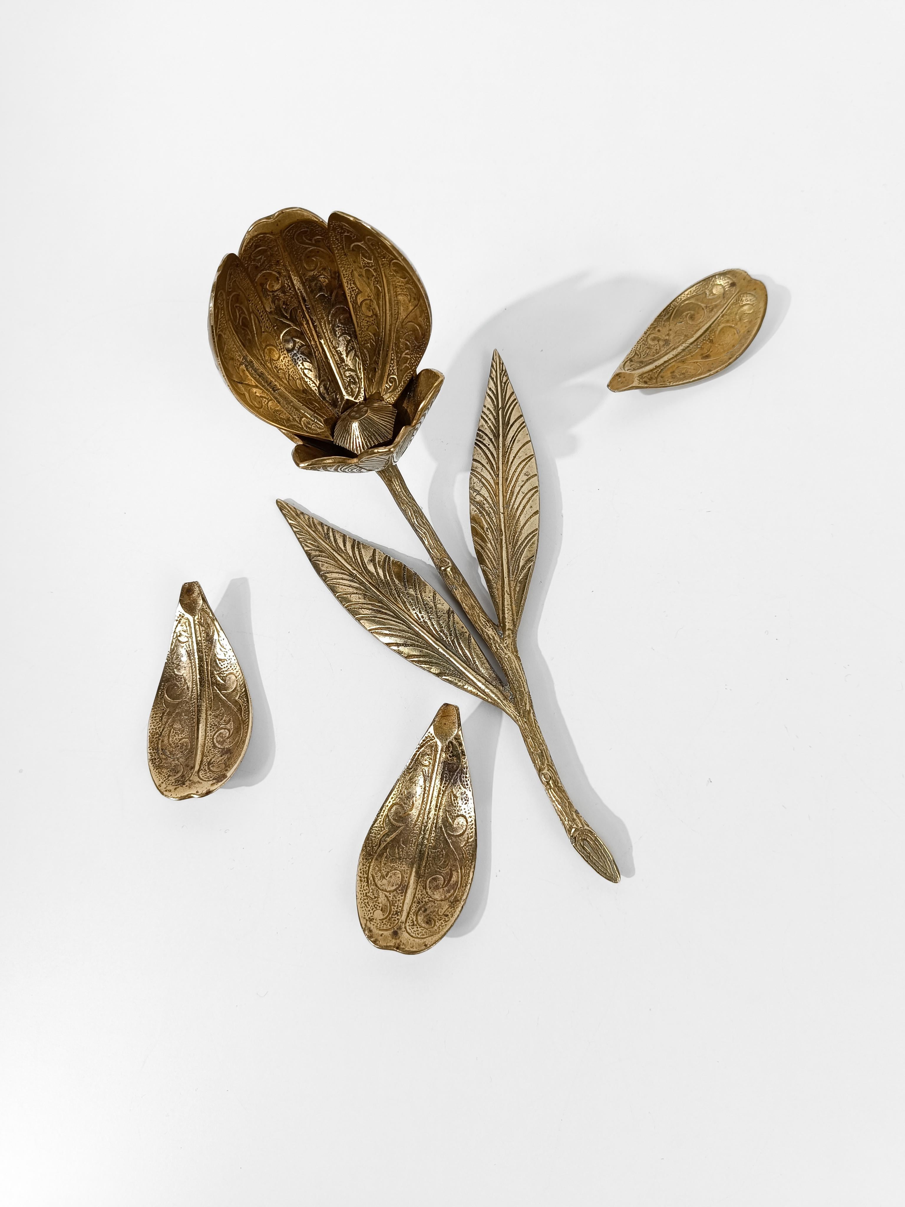 Mid 20th Century Brass Cocktail Ashtray in Flower Shape with Removable Petals 7