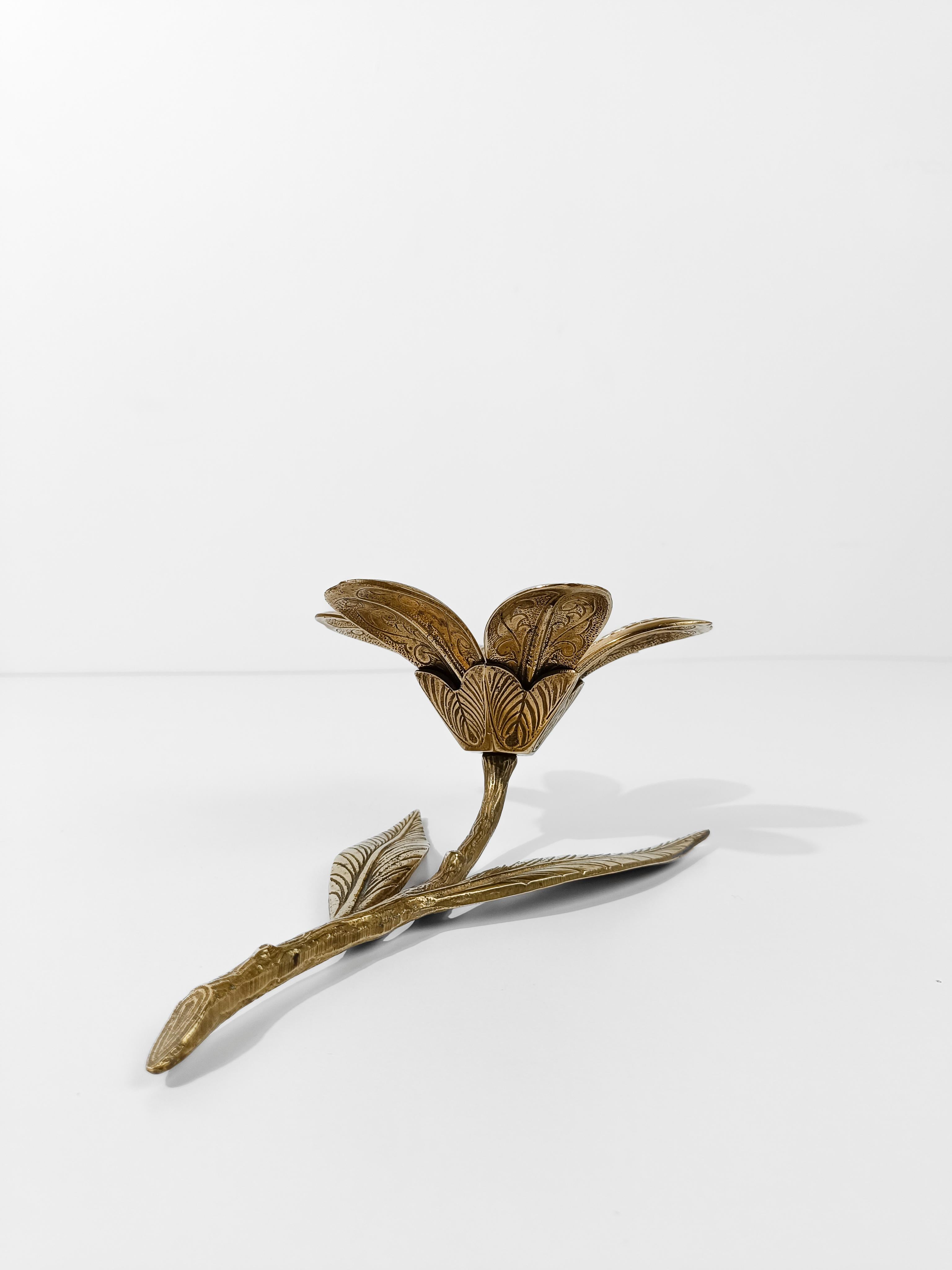 Mid 20th Century Brass Cocktail Ashtray in Flower Shape with Removable Petals 13