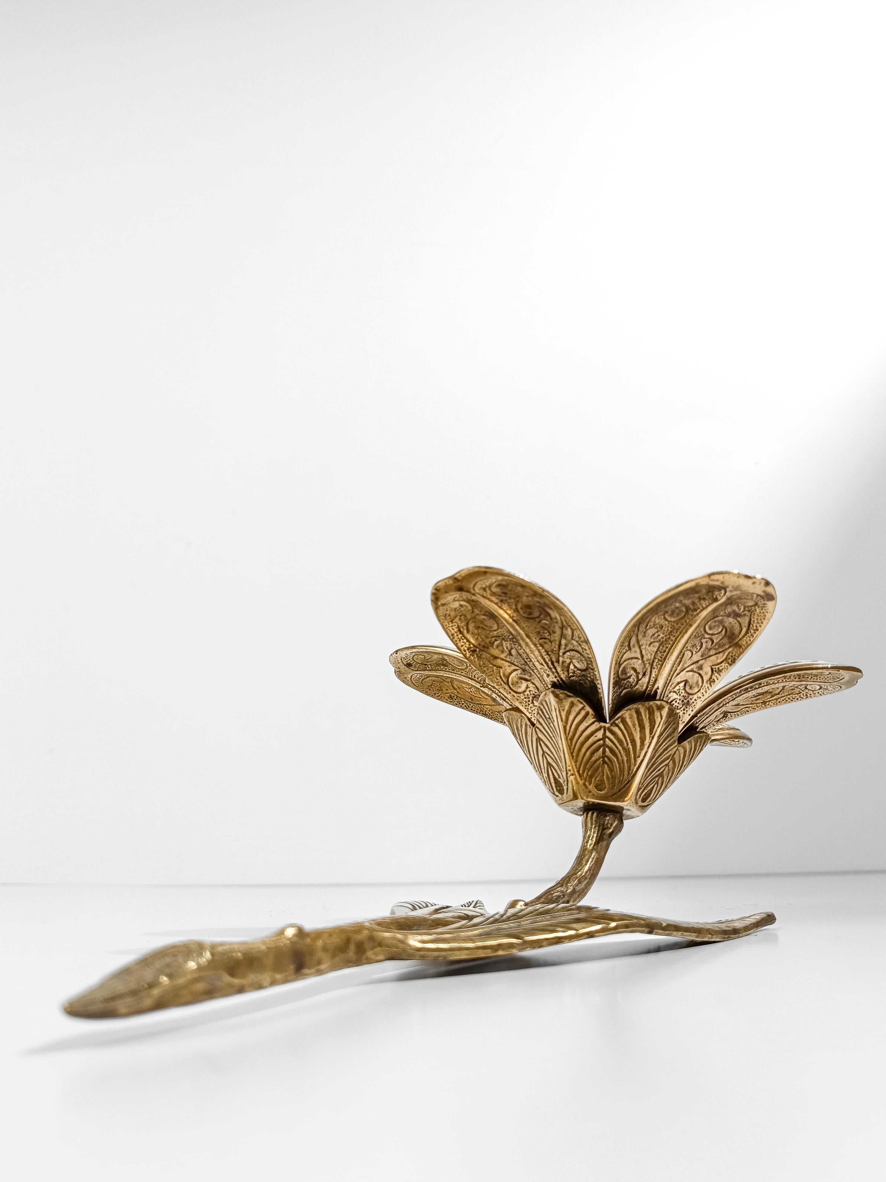 Mid 20th Century Brass Cocktail Ashtray in Flower Shape with Removable Petals 14