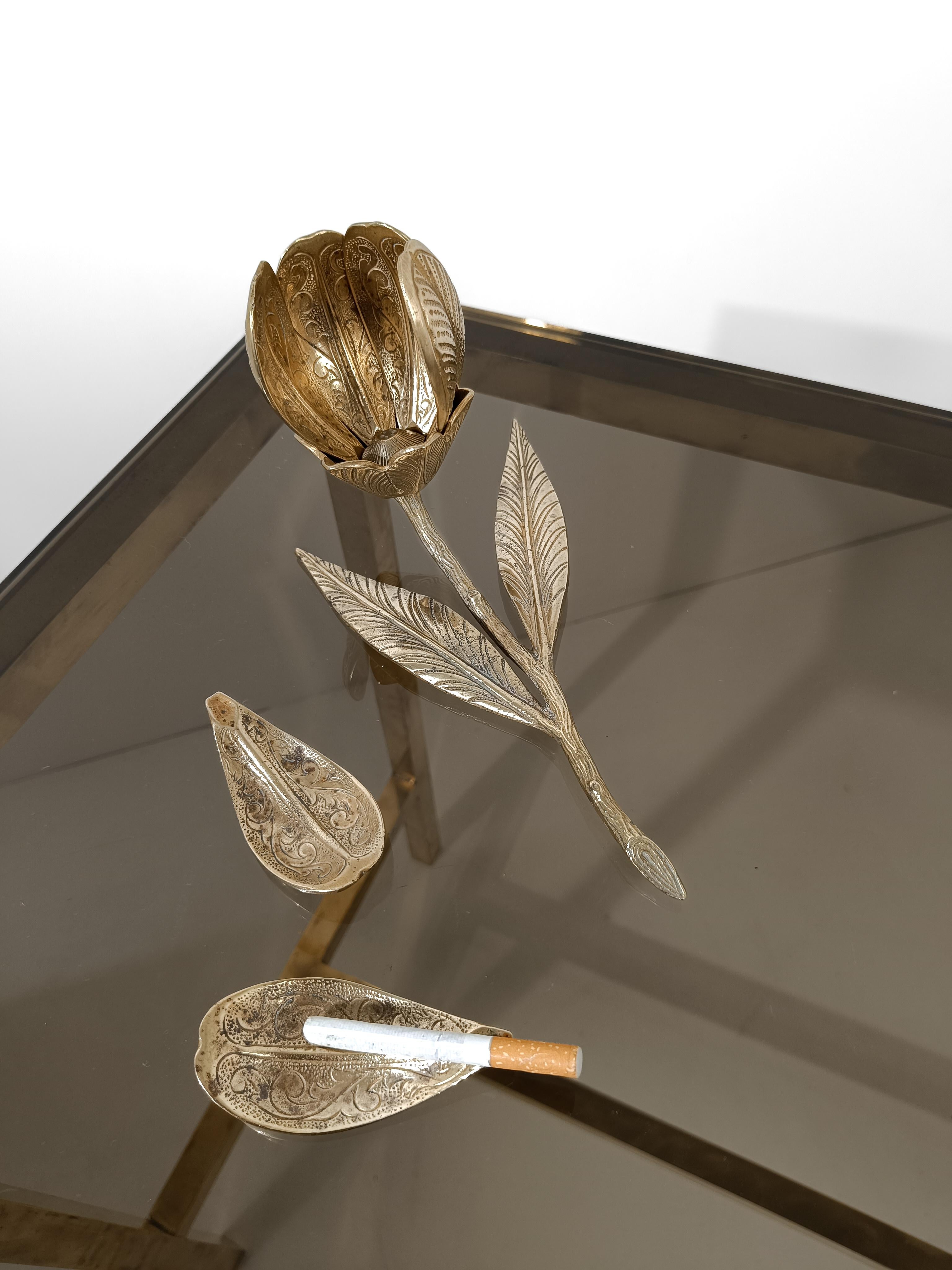 Hollywood Regency Mid 20th Century Brass Cocktail Ashtray in Flower Shape with Removable Petals