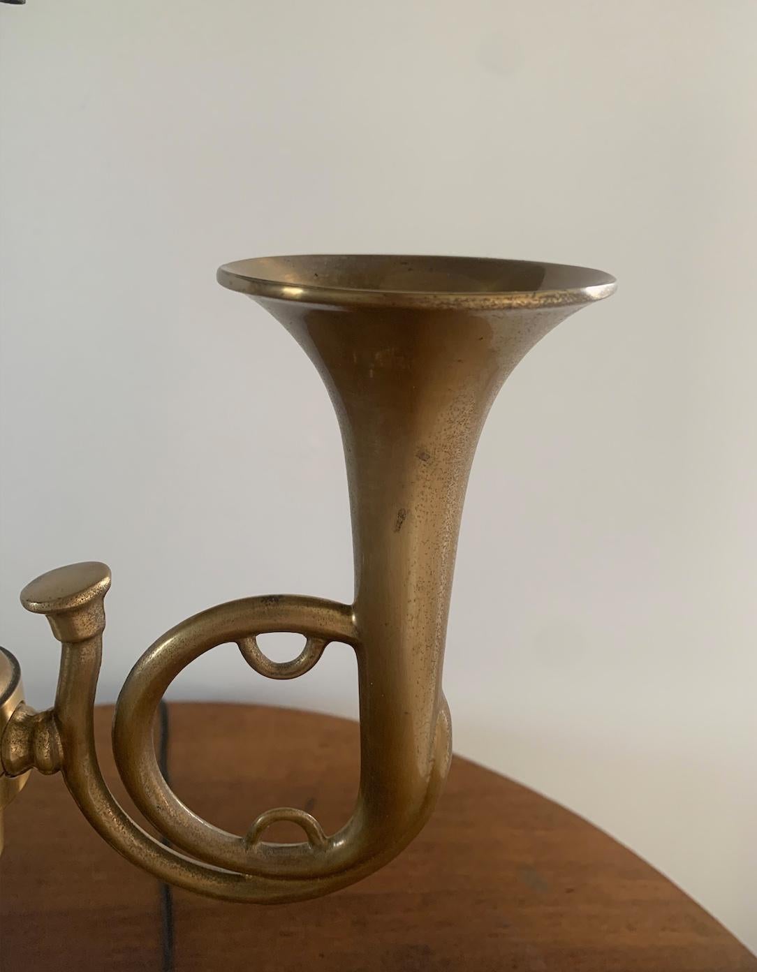 Mid-20th Century Brass Horn Bouillotte Lamp with Black Tole Shade For Sale 1