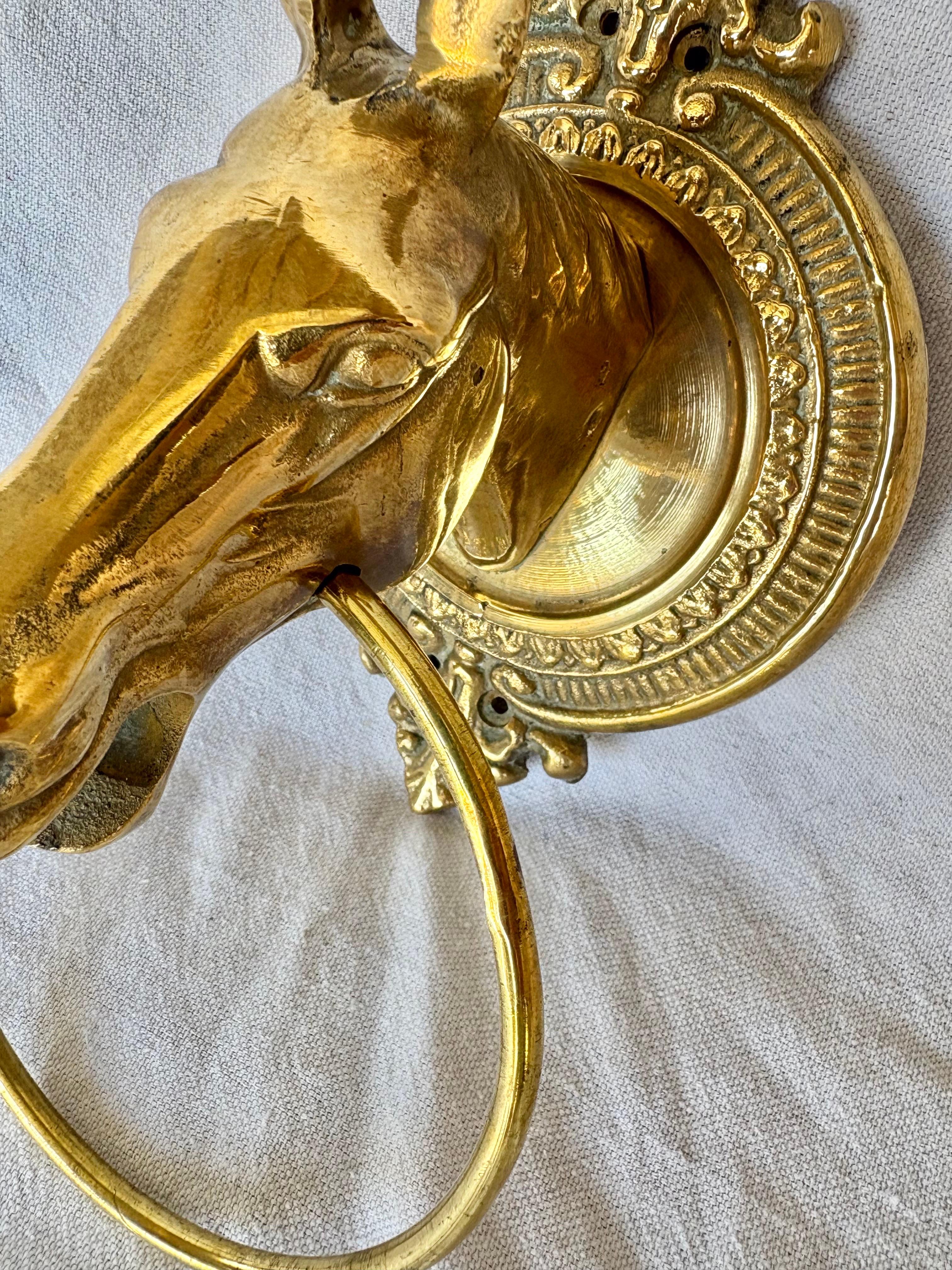 Mid 20th Century Brass Horse Head Equestrian Towel Holder Ring For Sale 5