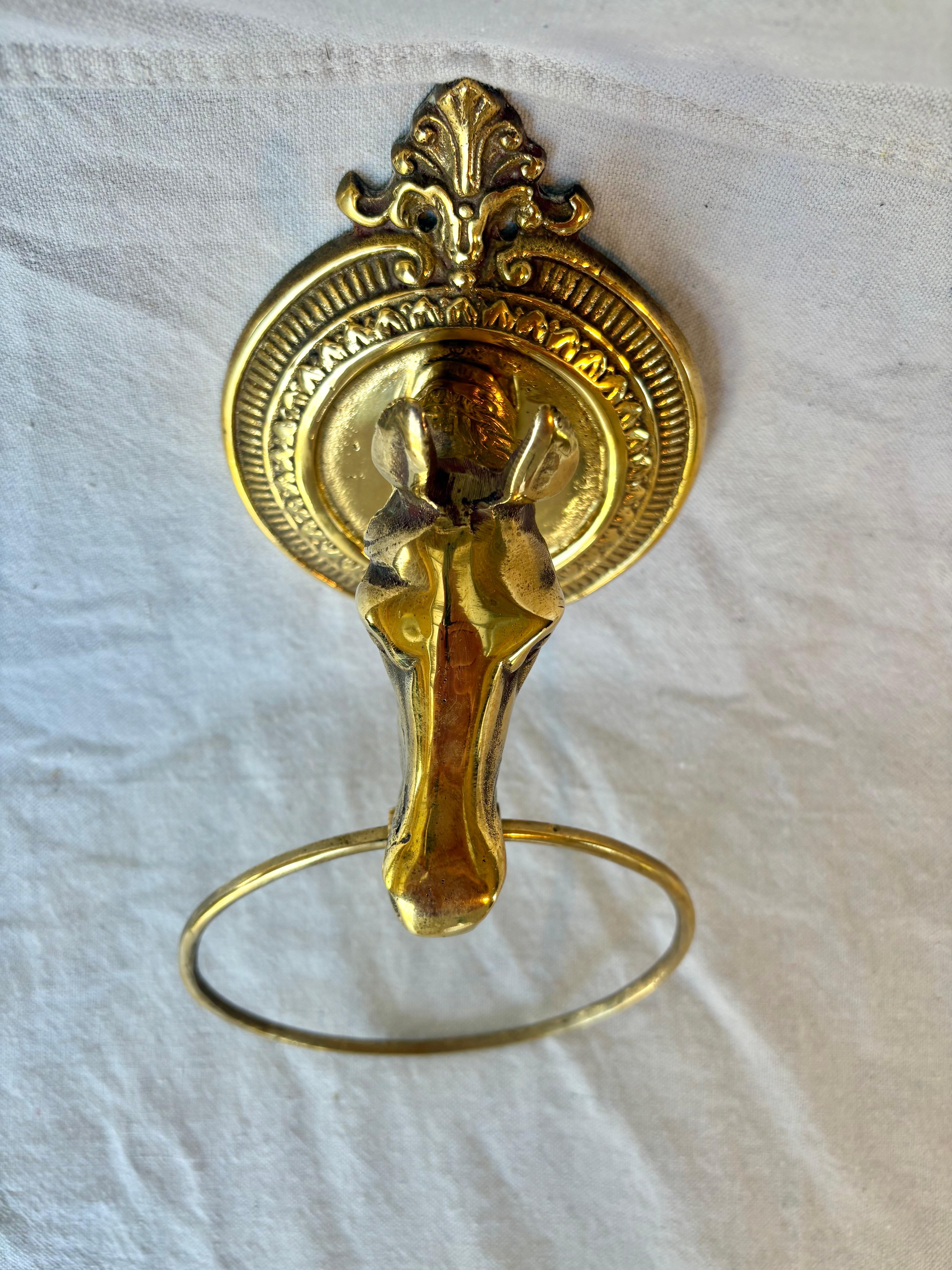 Mid 20th Century Brass Horse Head Equestrian Towel Holder Ring For Sale 5