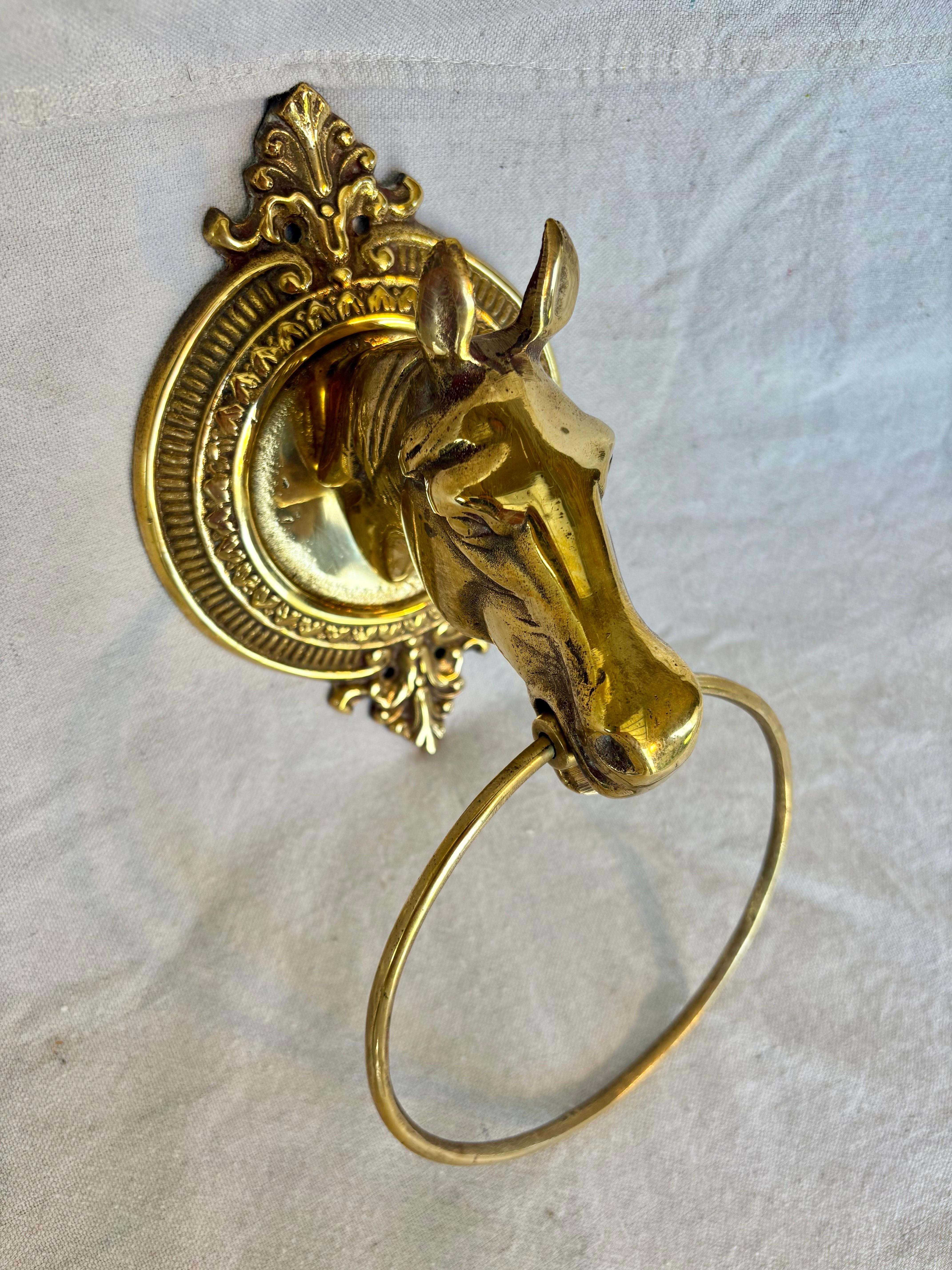 Mid 20th Century Brass Horse Head Equestrian Towel Holder Ring For Sale 6