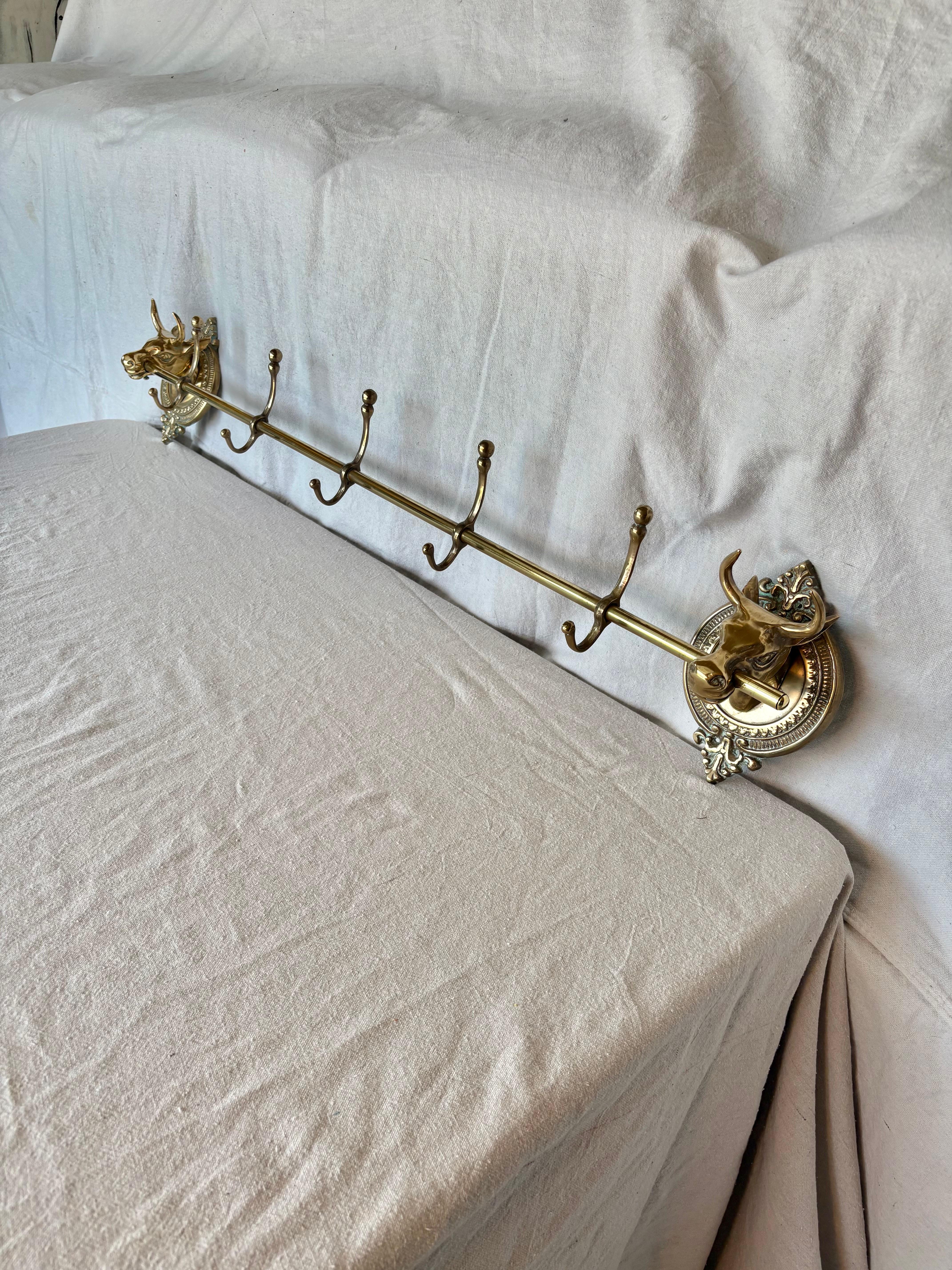 American Mid 20th Century Brass Longhorn Cow Head Five Hook Coat Rack For Sale
