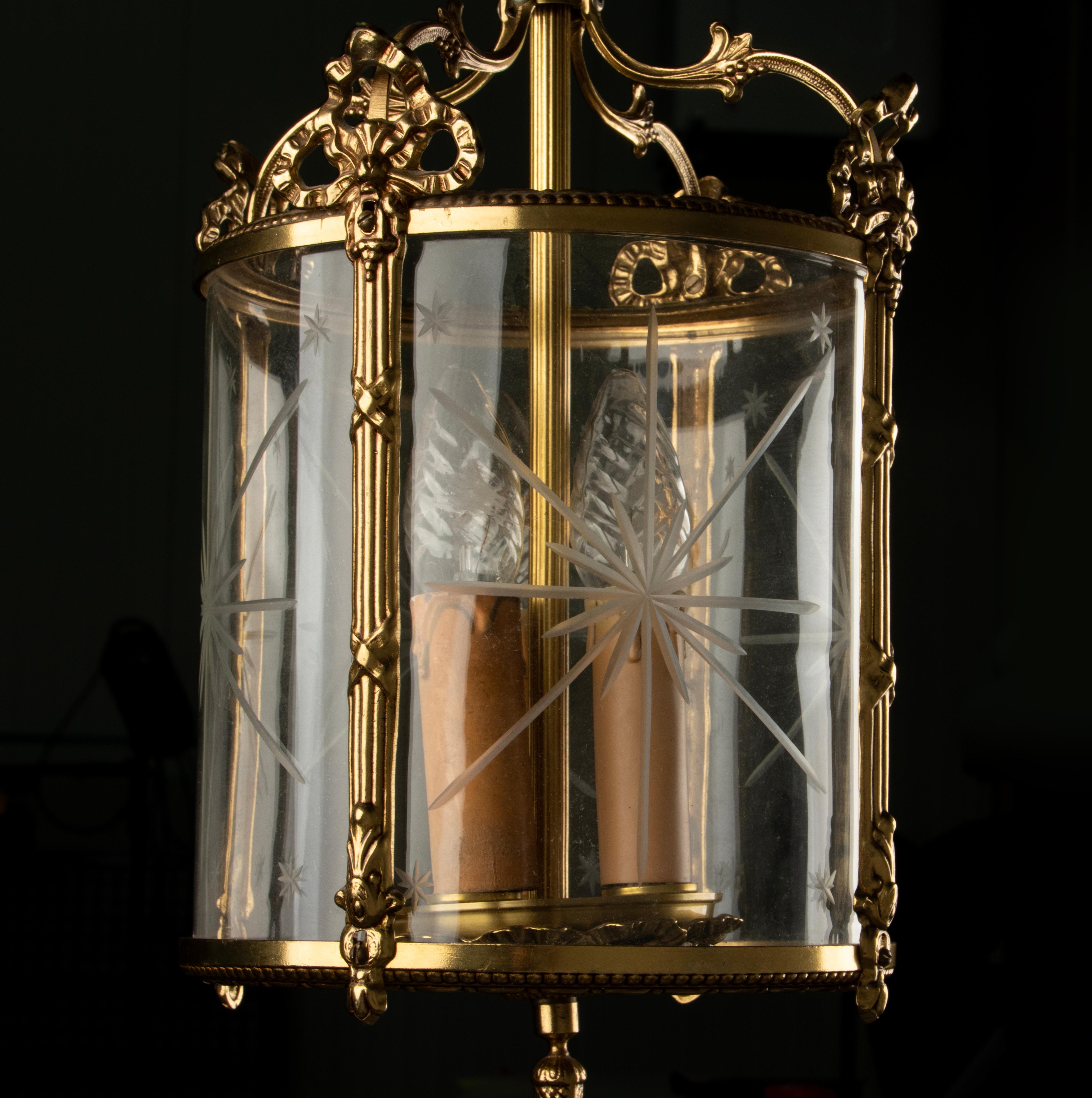 Mid 20th Century Brass Louis XVI Style Hallway Lantern Lamp For Sale 2