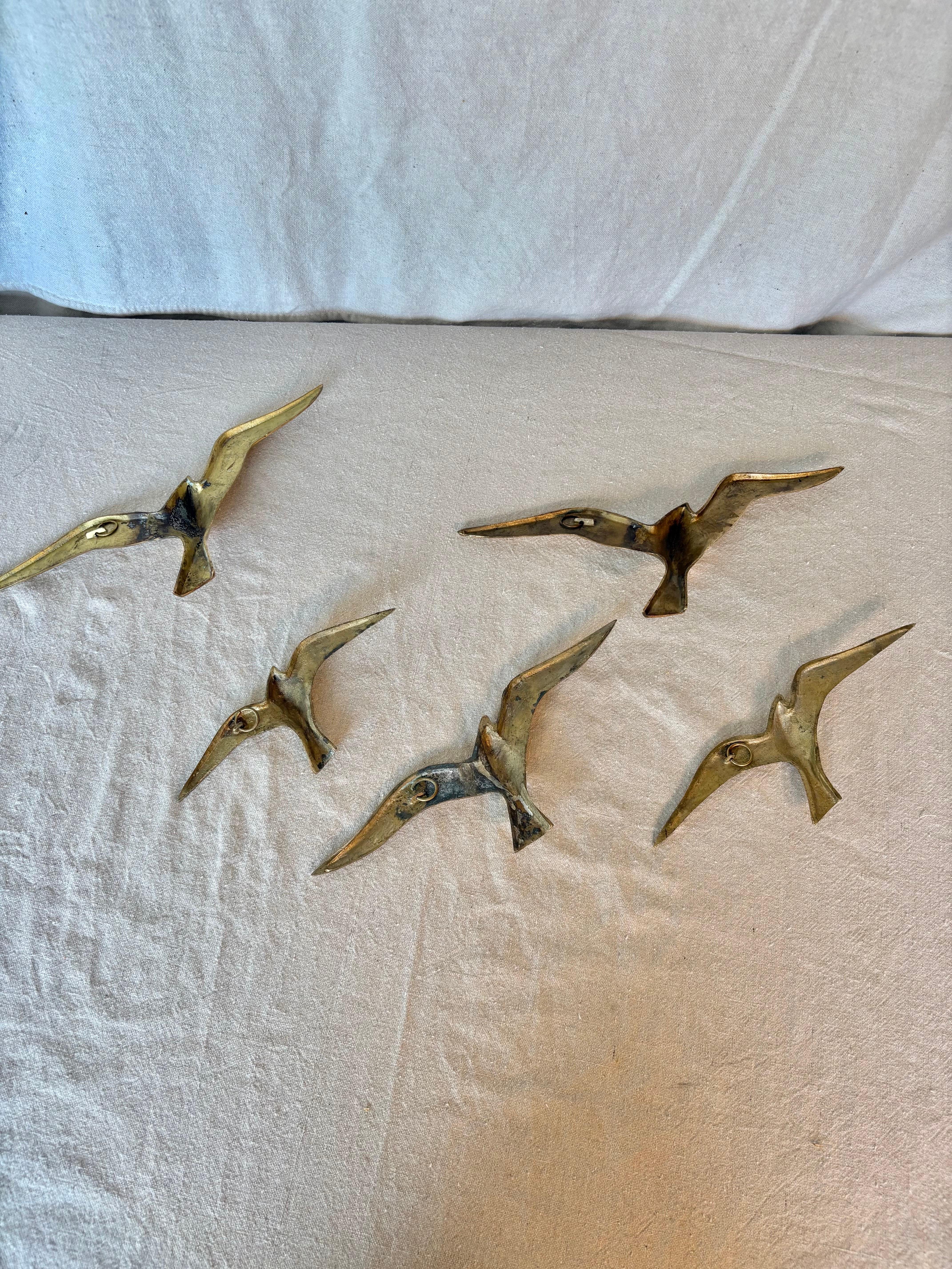 Esculturas de pared de gaviota de latón de mediados del siglo XX - Juego de cinco en venta 5