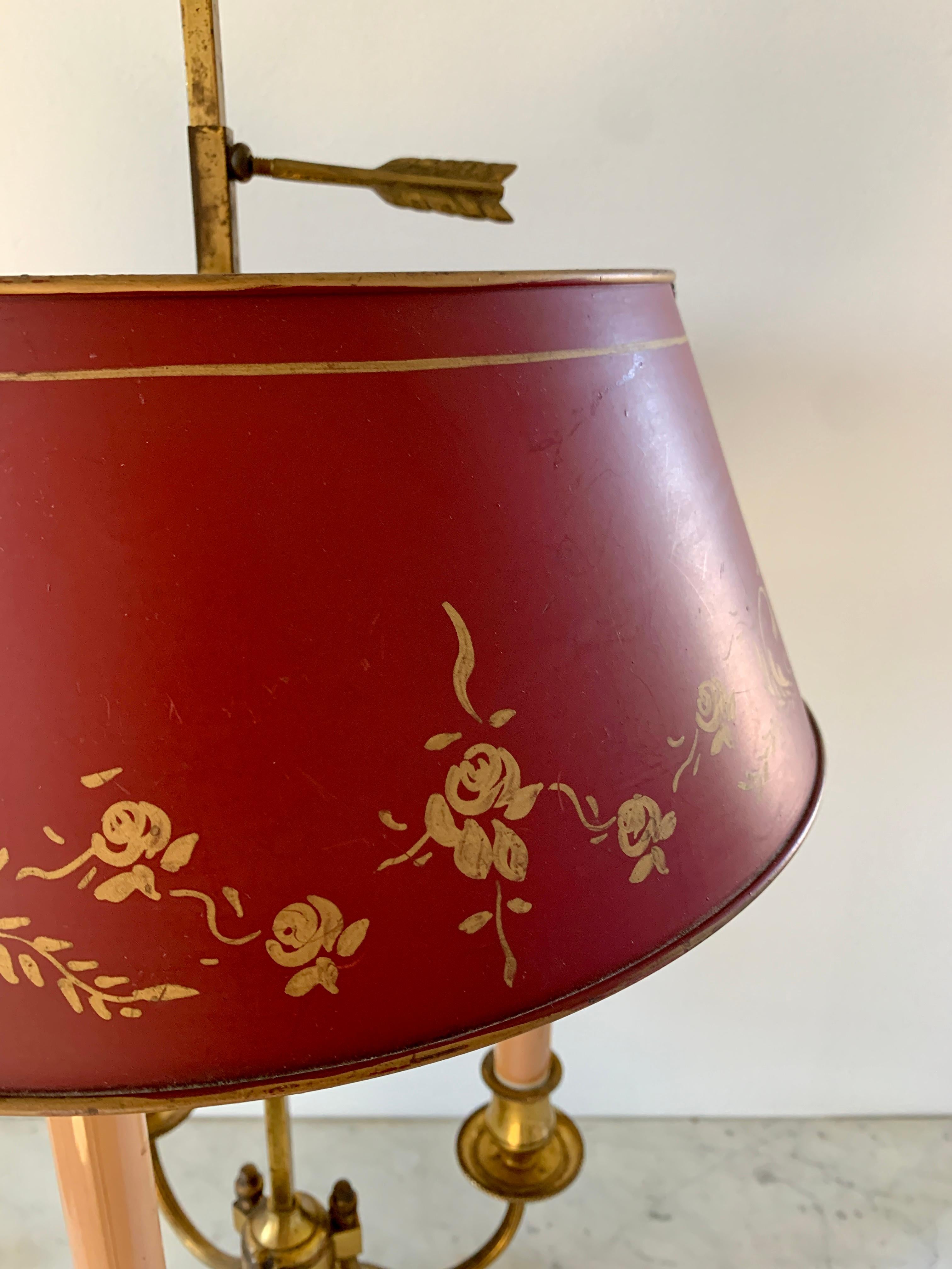 French Provincial Mid-20th Century Brass Three-Arm Bouillotte Lamp with Red Tole Shade For Sale