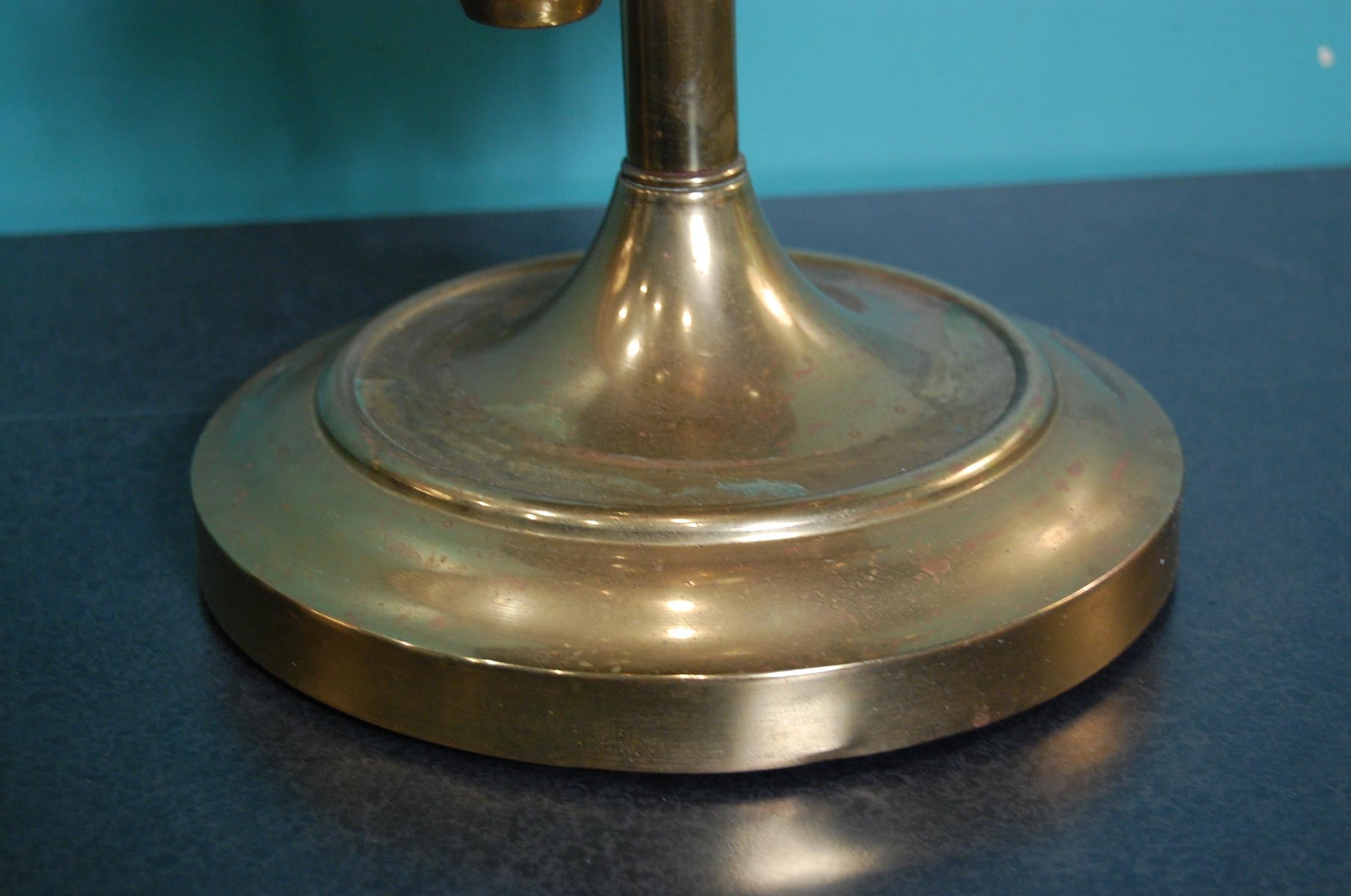 Mid-20th Century Brass Umbrella Stand by Herco Art Manufacturing Company For Sale 3