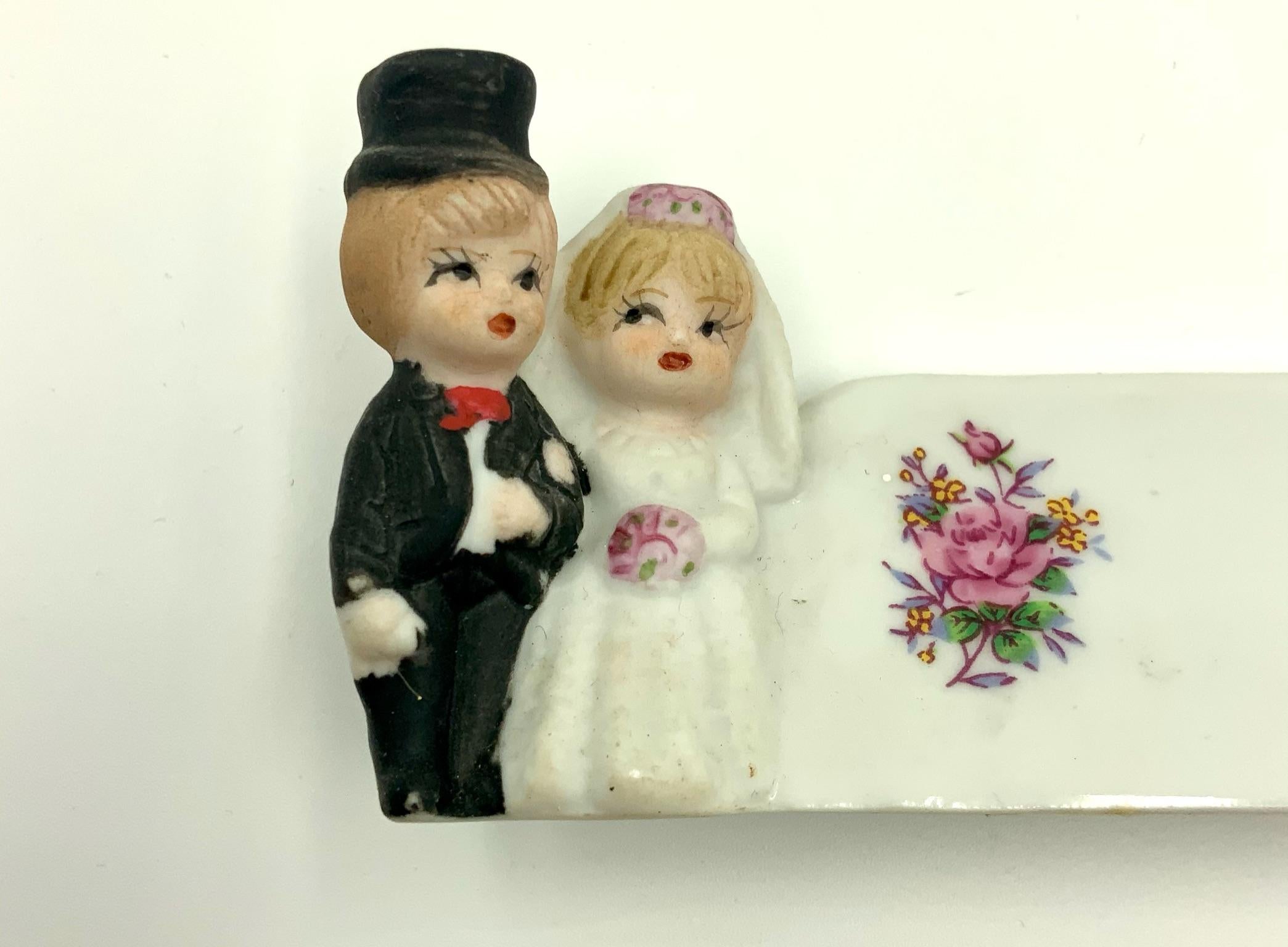 Hand-Painted Mid 20th Century Bride and Groom Porcelain Place Card Holders Placecards For Sale