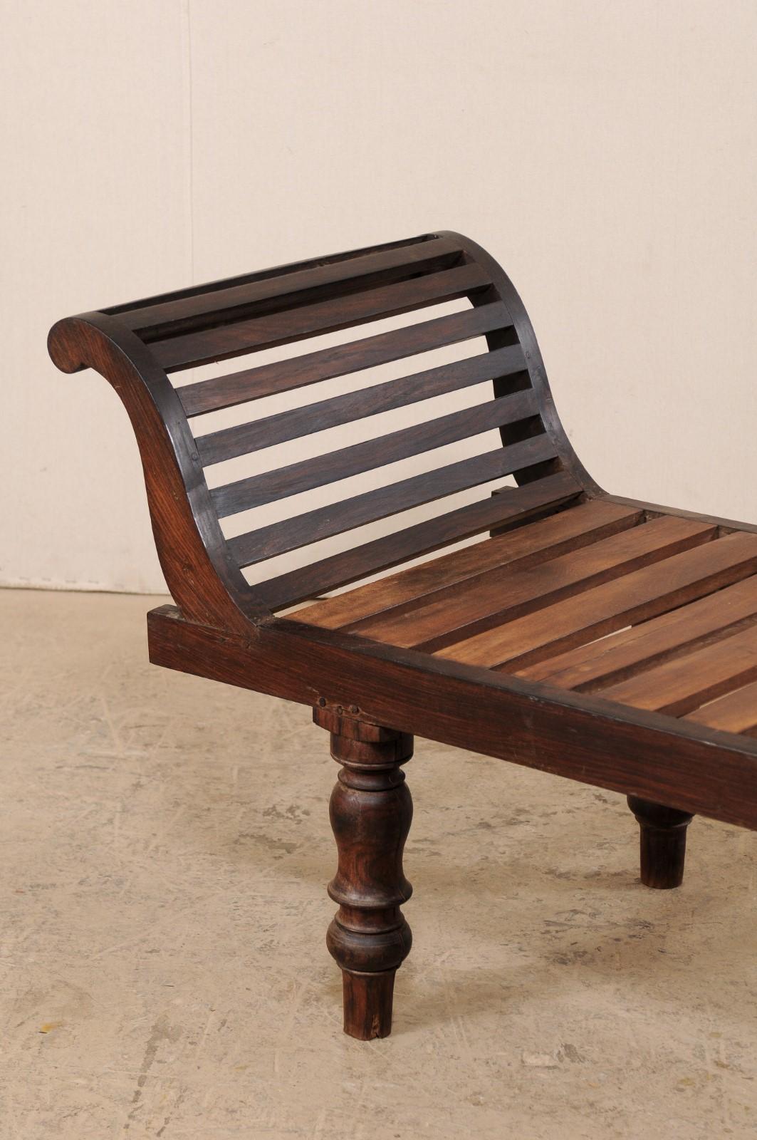 British Colonial Wood Chaise Lounge Chair, Mitte des 20. Jahrhunderts 2