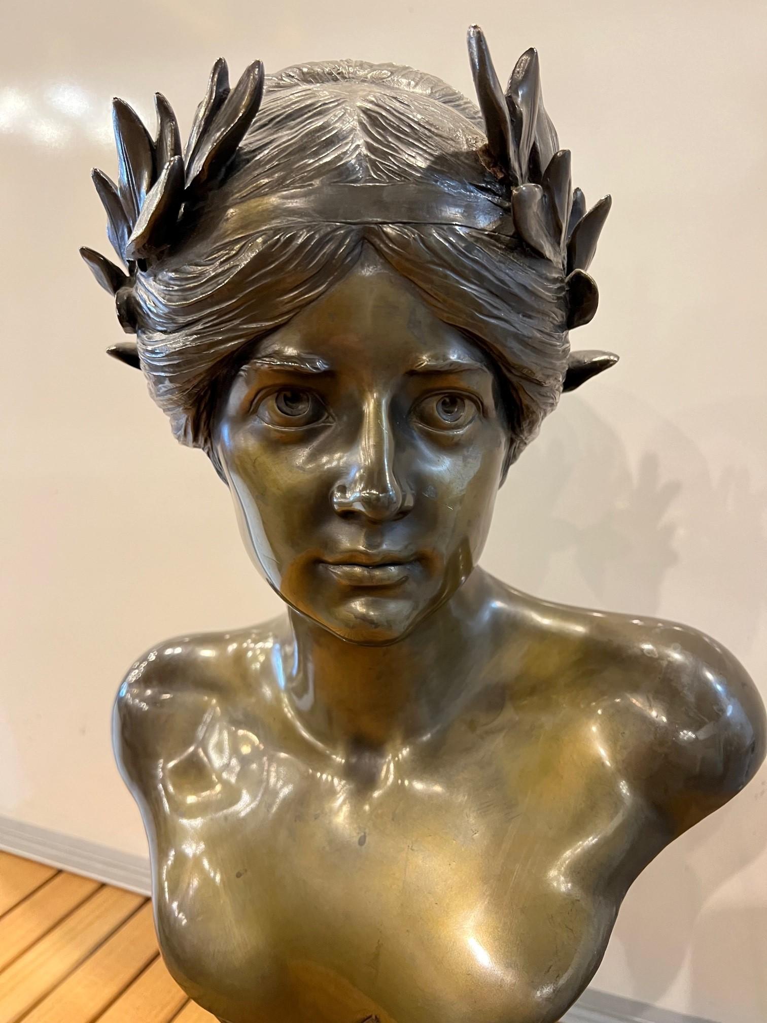 Mid 20th Century Bronze Bust of The Greek Goddess of Music  In Good Condition For Sale In Stamford, CT