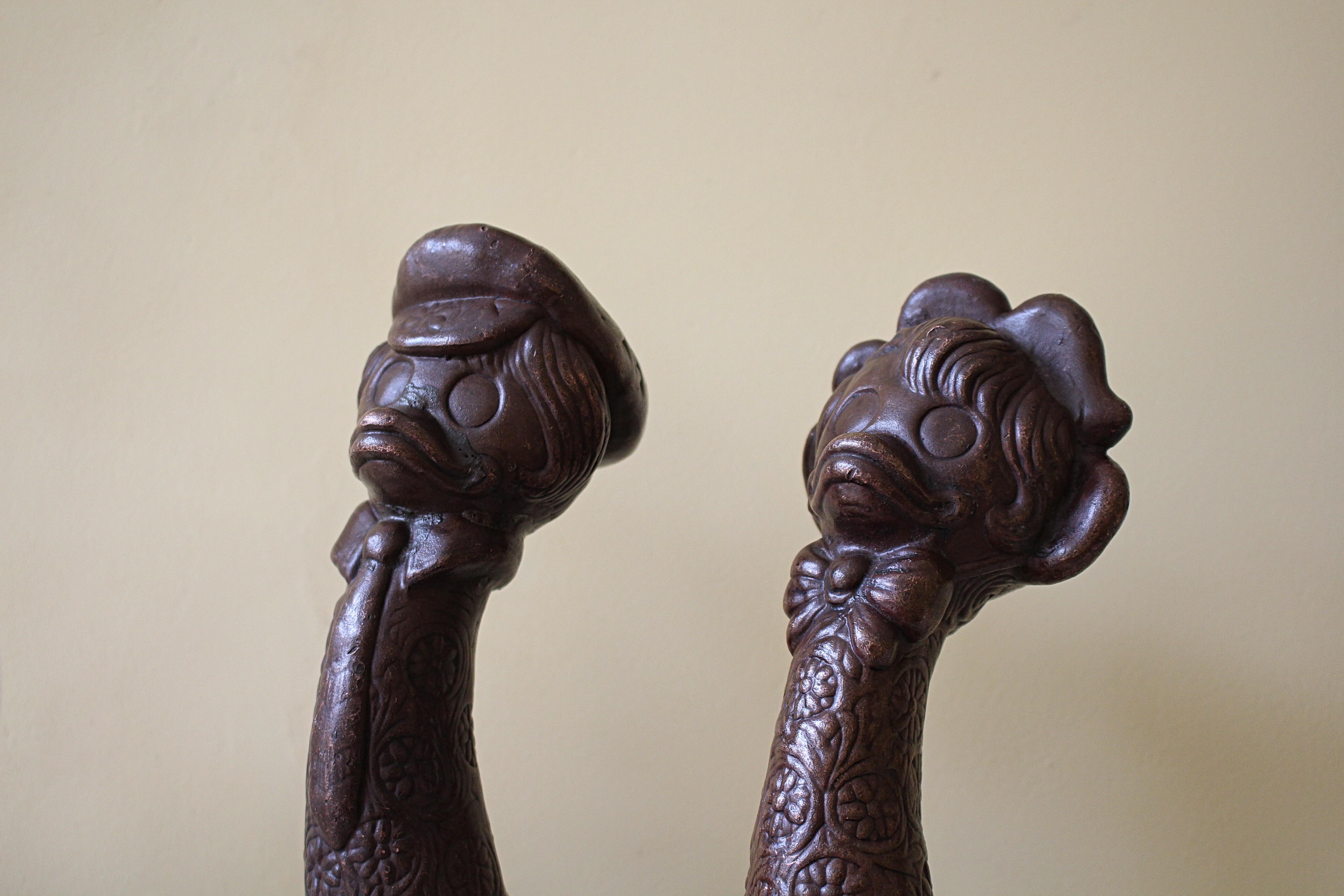 A unusual pair of phospher bronze carousel handles, modelled as Donald and Daffy Duck.

Would male for a wonderful pair of clothes hooks for a Childs bedroom.

mid 20th century in age

20cm in height 
7cm in depth 
6cm in width 