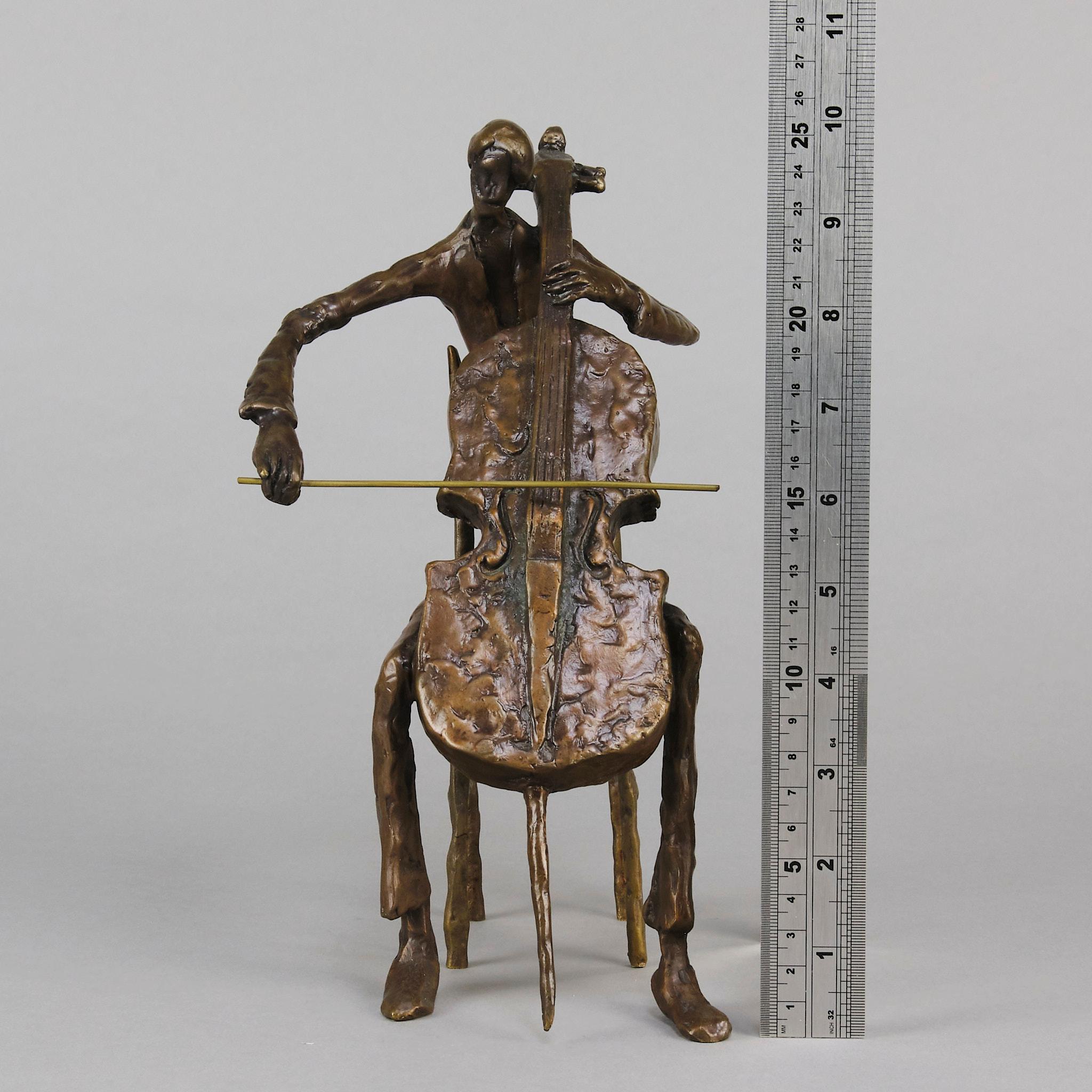 Sculpture en bronze du milieu du 20e siècle intitulée 
