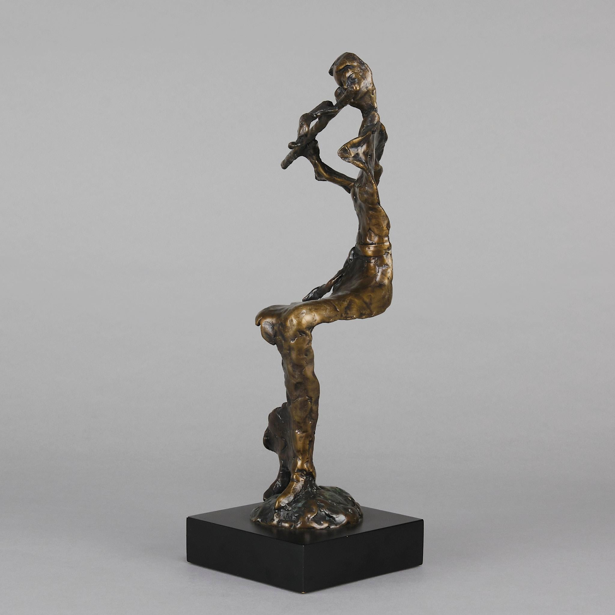 Escultura de bronce de mediados del siglo XX titulada 