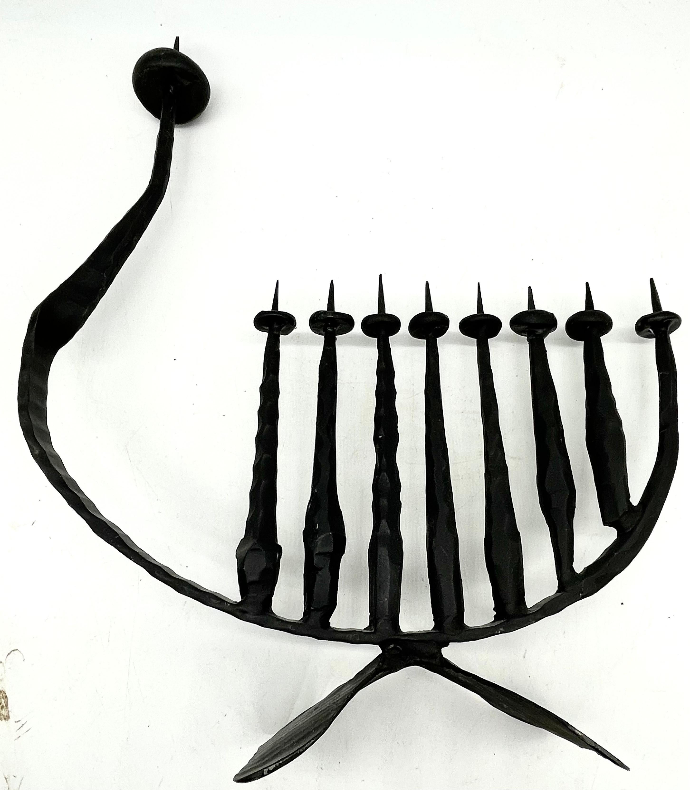 Mid-20th Century Brutalist Iron Hanukkah Lamp By David Palombo In Excellent Condition For Sale In New York, NY