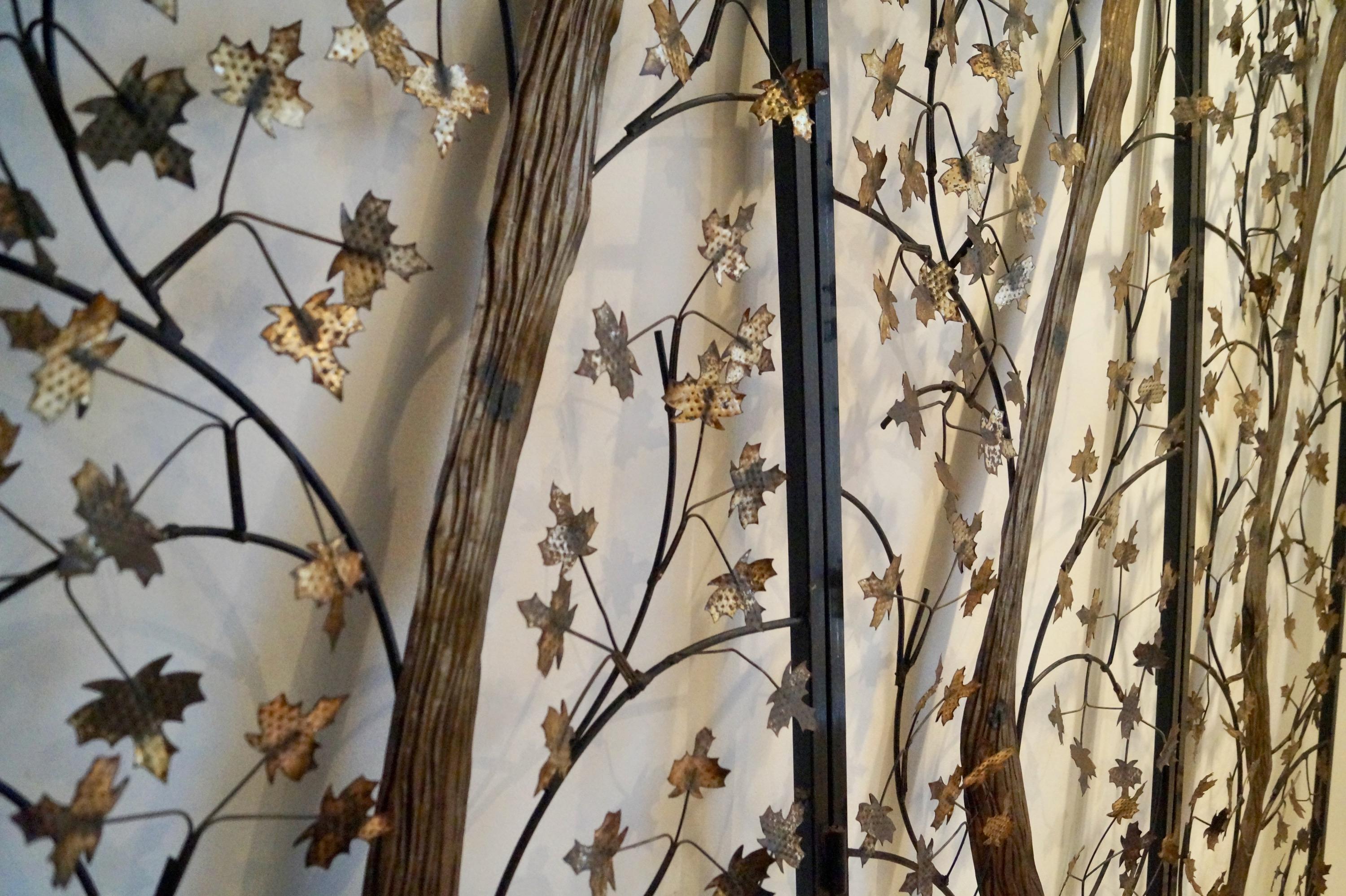 Mid-20th Century Brutalist Metal and Brass Leaves Screen, England For Sale 4