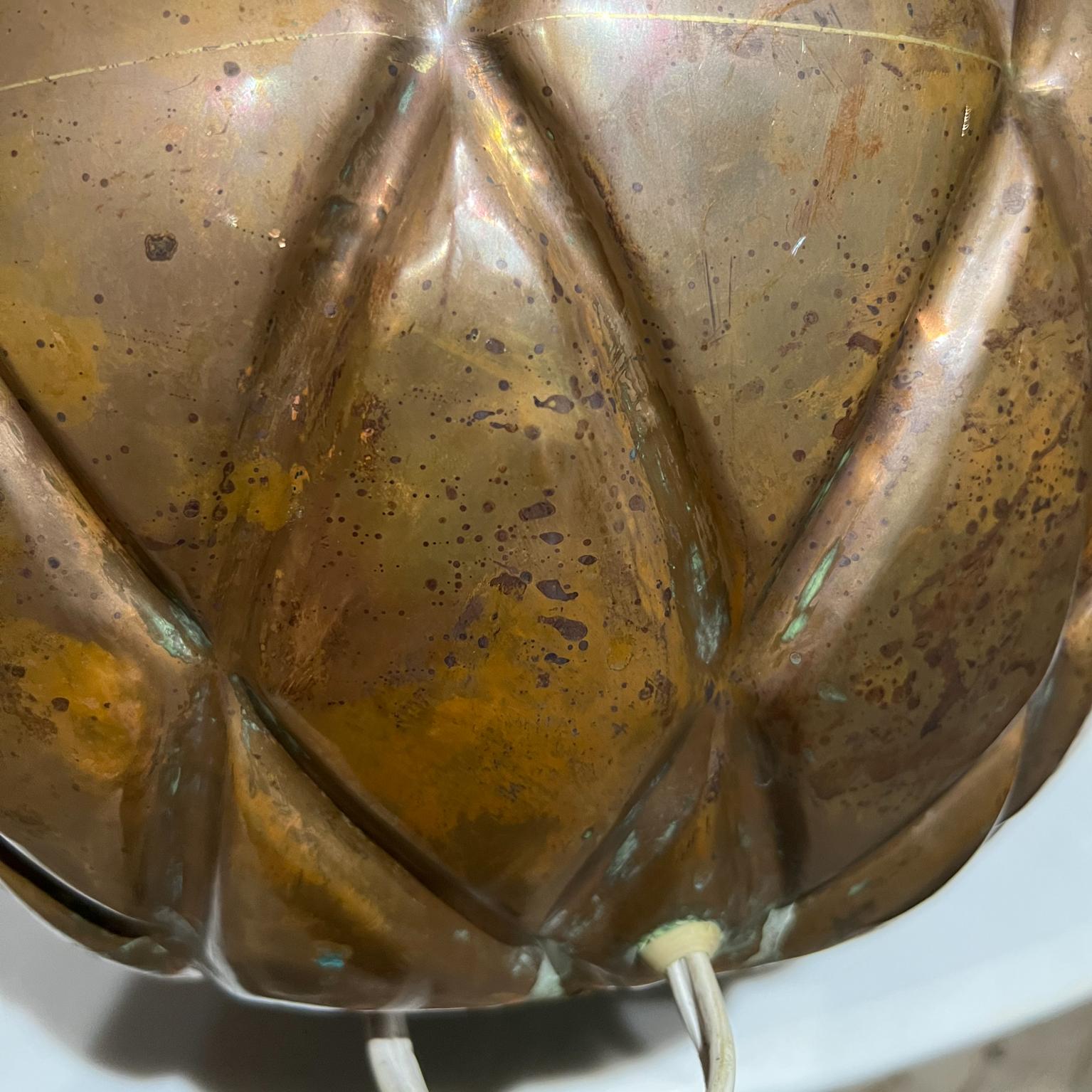 Mid 20th Century Bulbous Modern Table Lamp Diamond Textured Copper For Sale 7
