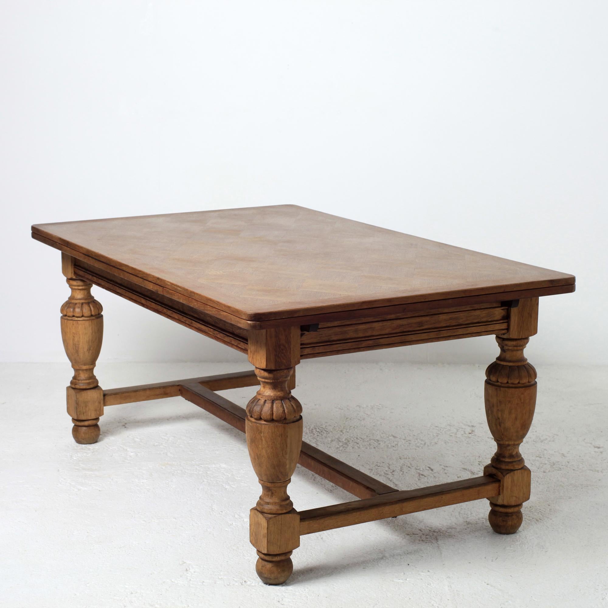 Mid 20th Century Carved and Marquetered Country French Provincial Oak Table For Sale 3