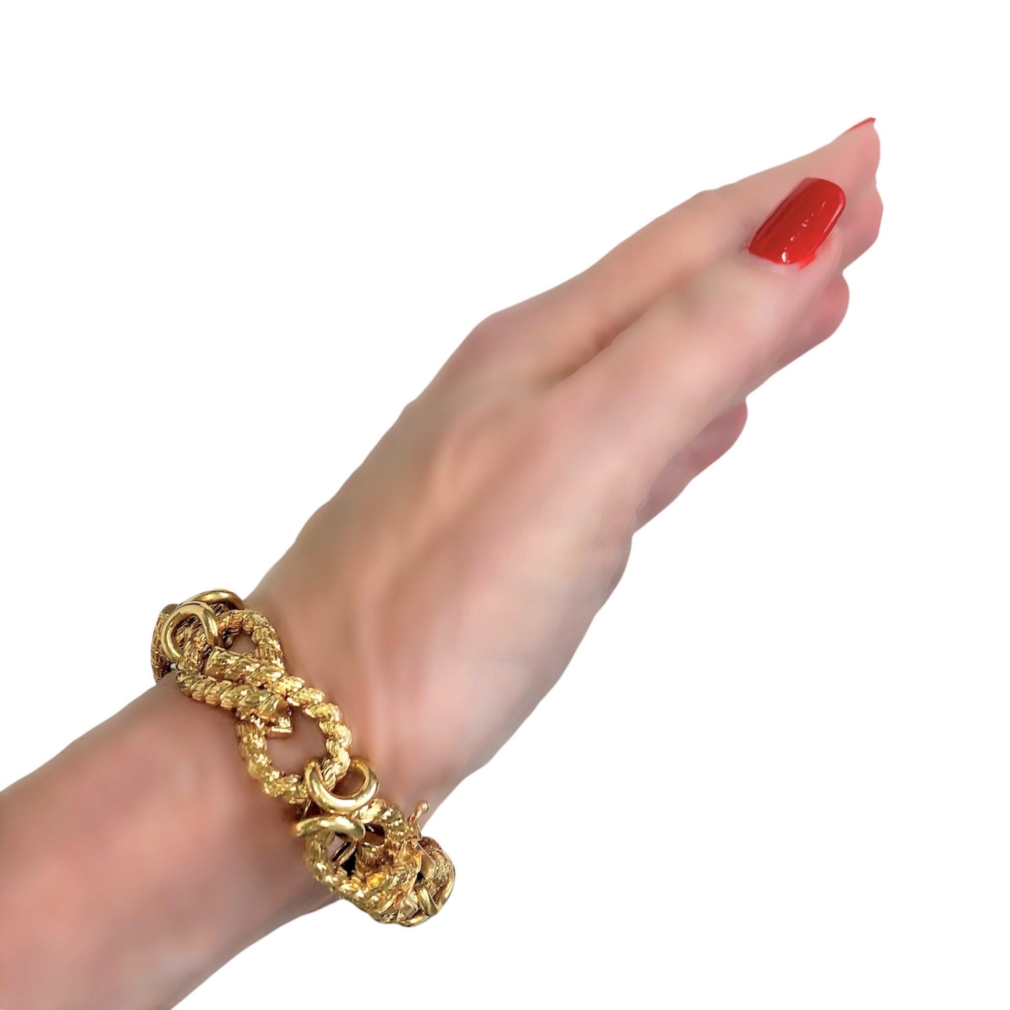 Mid-20th Century Casual Eternity Link 18k Gold Bracelet 5