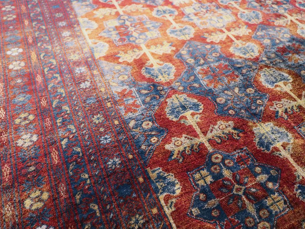Rustique Tapis d'accent tribal en soie Turkoman d'Asie centrale du milieu du 20e siècle en vente