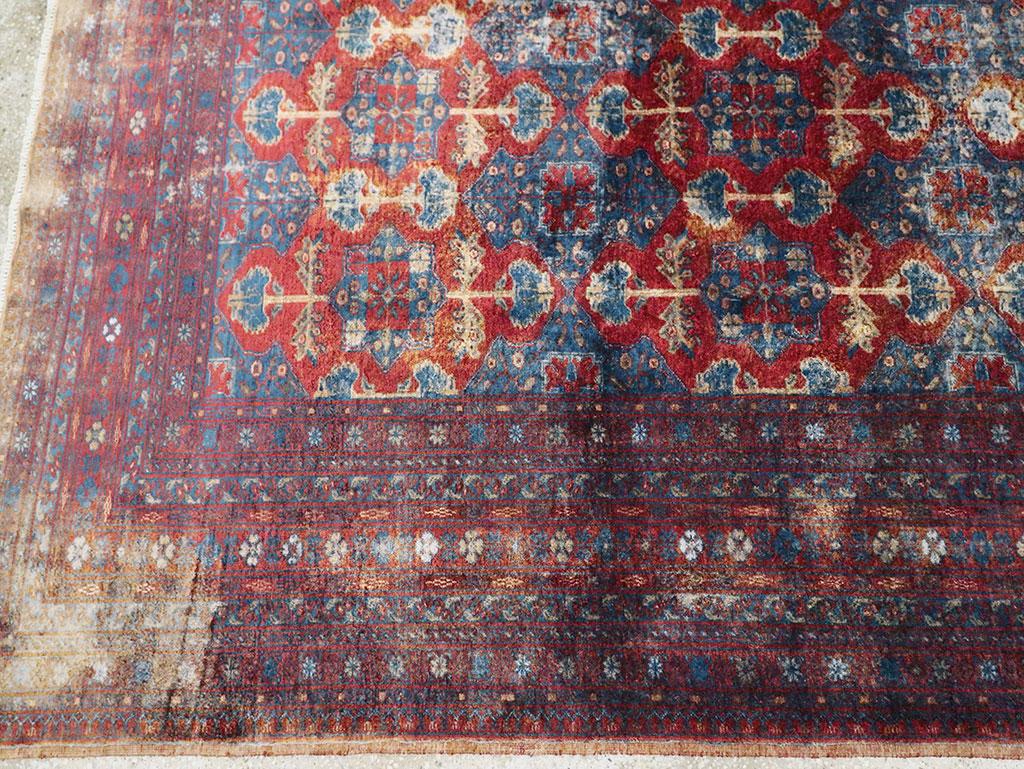 Noué à la main Tapis d'accent tribal en soie Turkoman d'Asie centrale du milieu du 20e siècle en vente