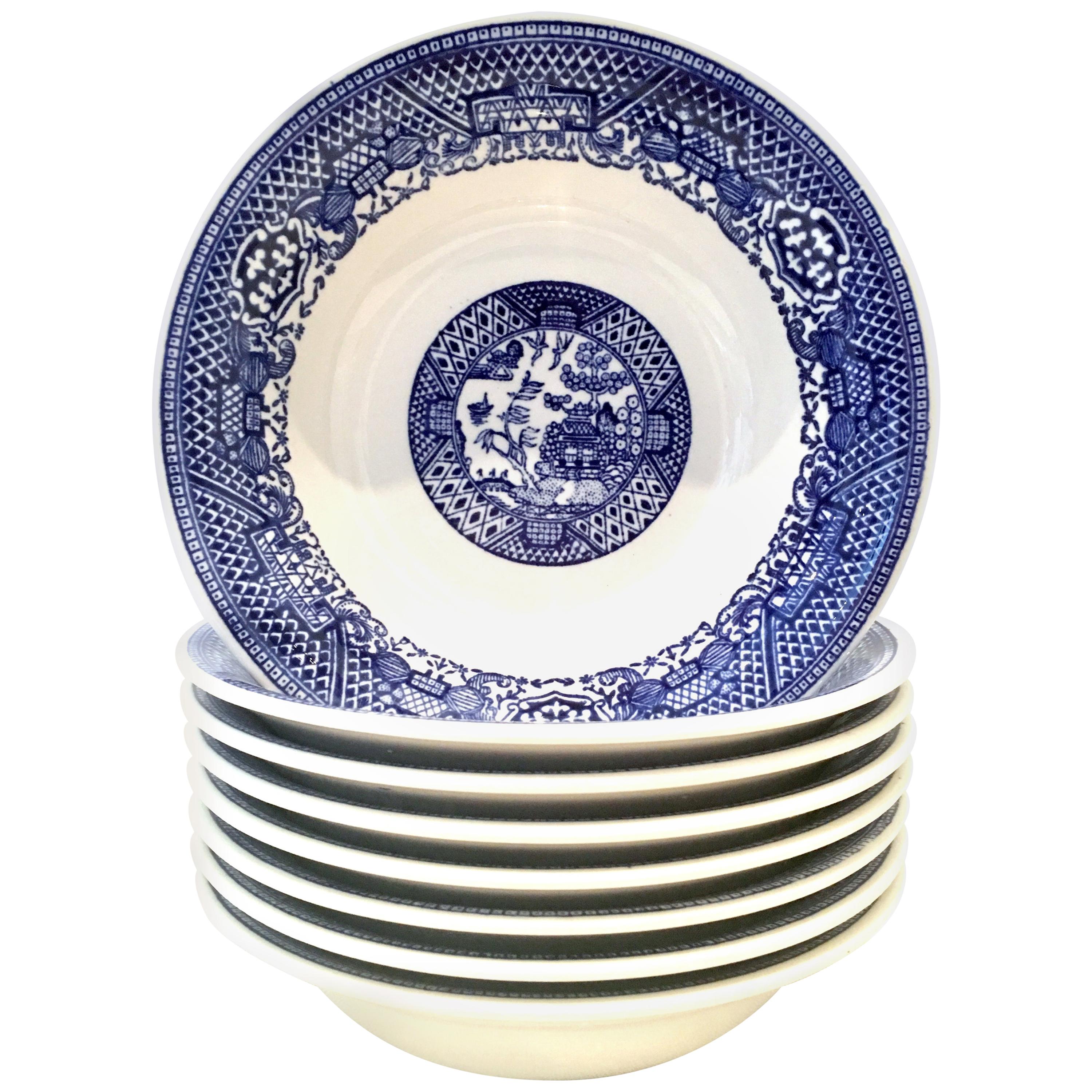 Mid-20th Century Ceramic Blue Willow Soup/Cereal Bowl, Set of 8 For Sale