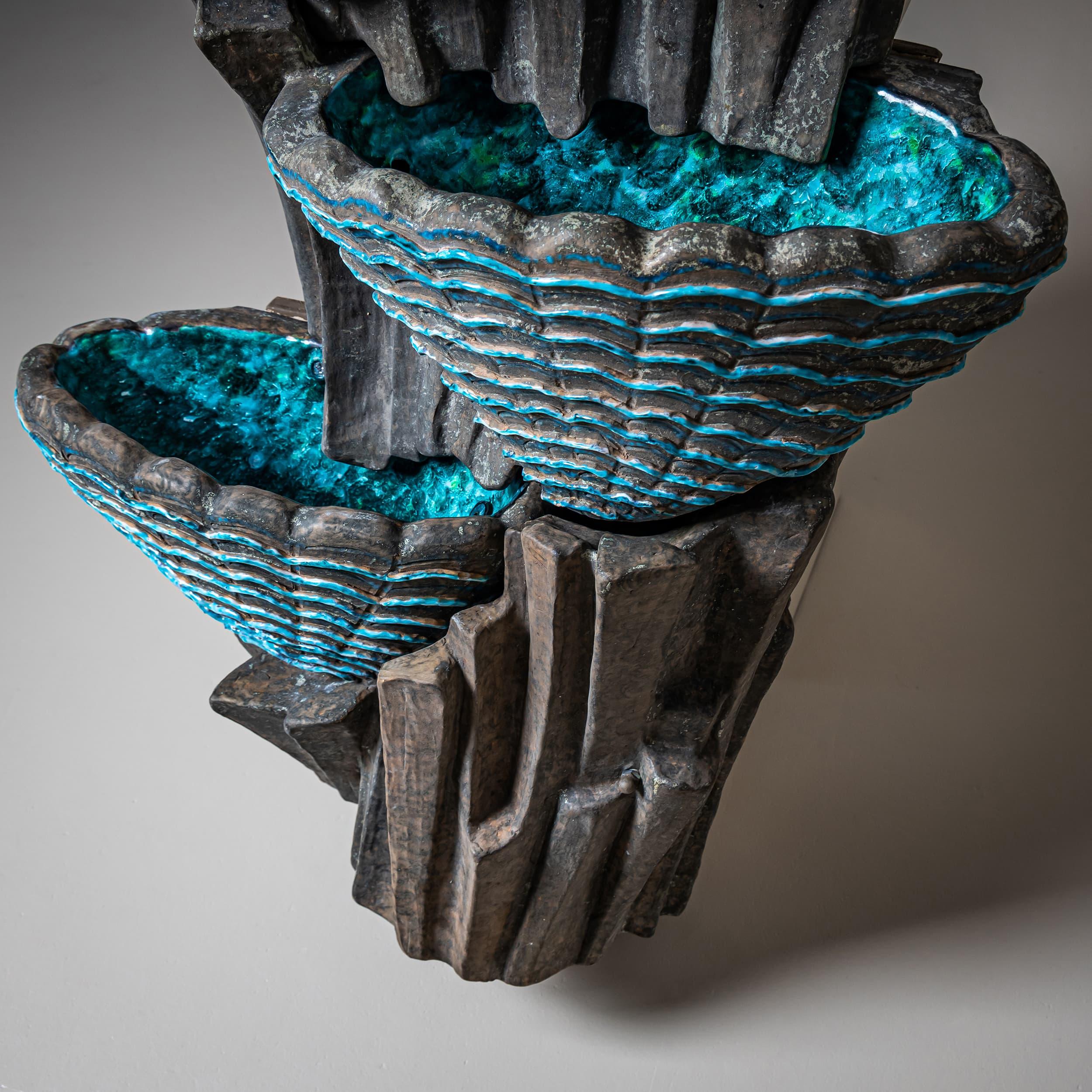 Mid-20th Century Ceramic Indoor Fountain, likely Venice, San Polo For Sale 6