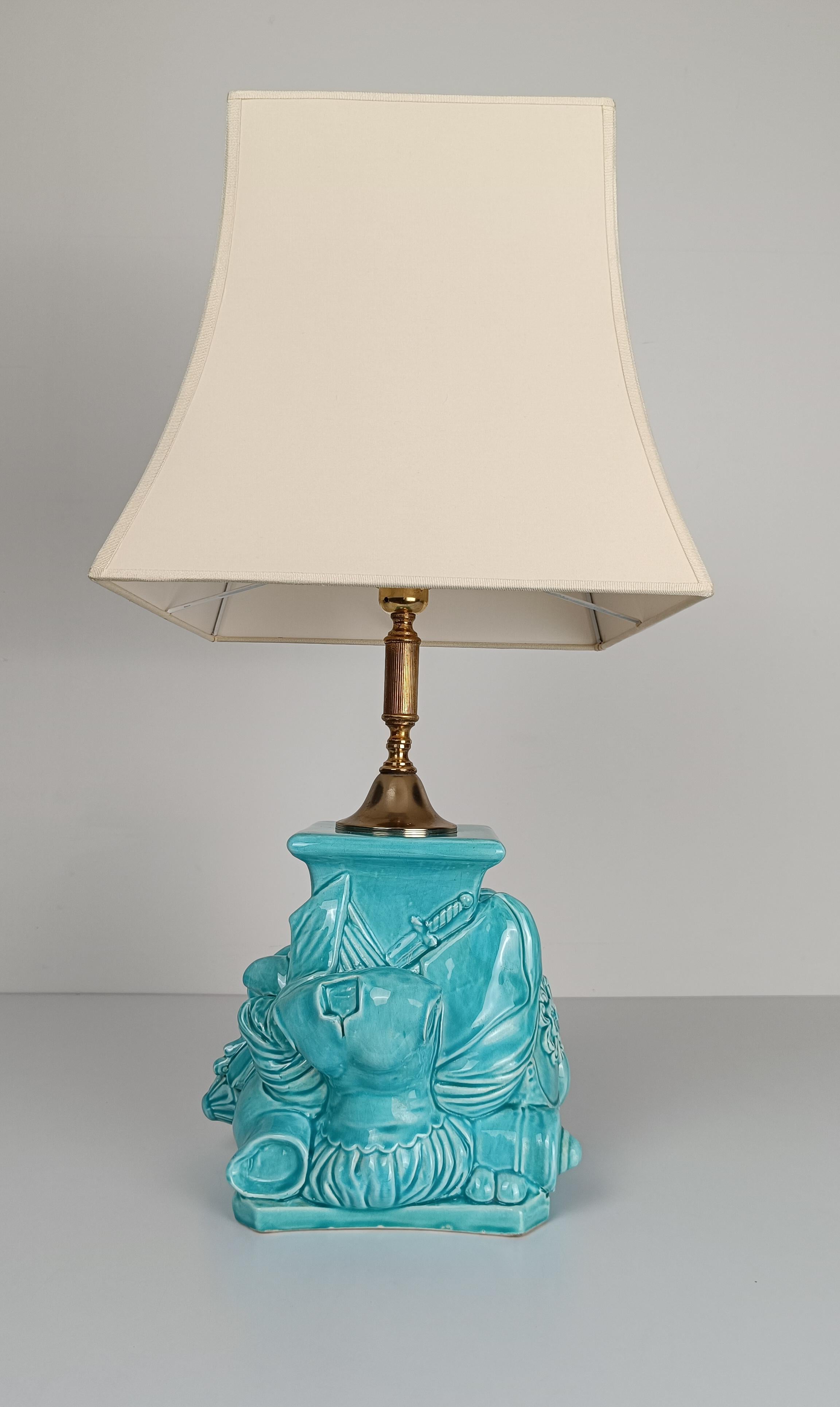 Mid 20th Century Ceramic Lamp Decorated with Italian Renaissance Arms and Armor For Sale 4