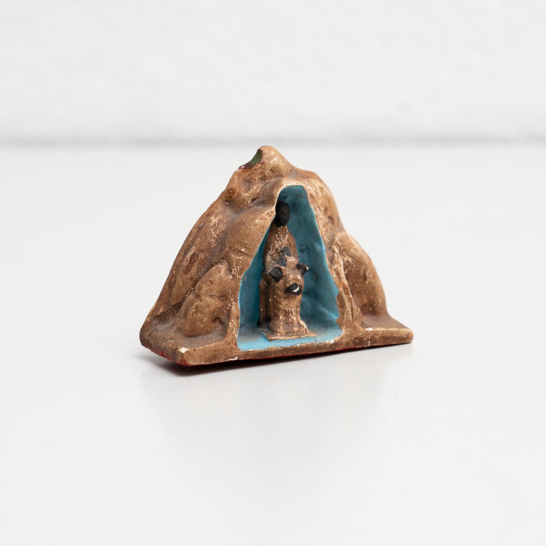 Keramik Montserrat Jungfrauen-Memorabilien aus der Mitte des 20. Jahrhunderts im Angebot 1